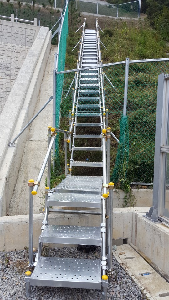 dfcacc25369e5.jpg