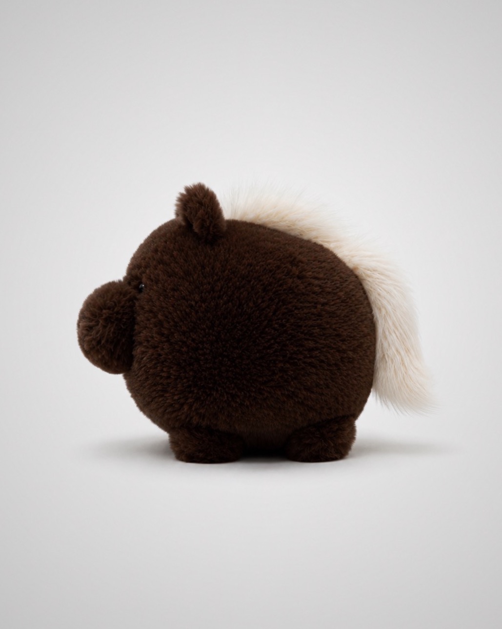 2026 horse cumo ( dark brown )