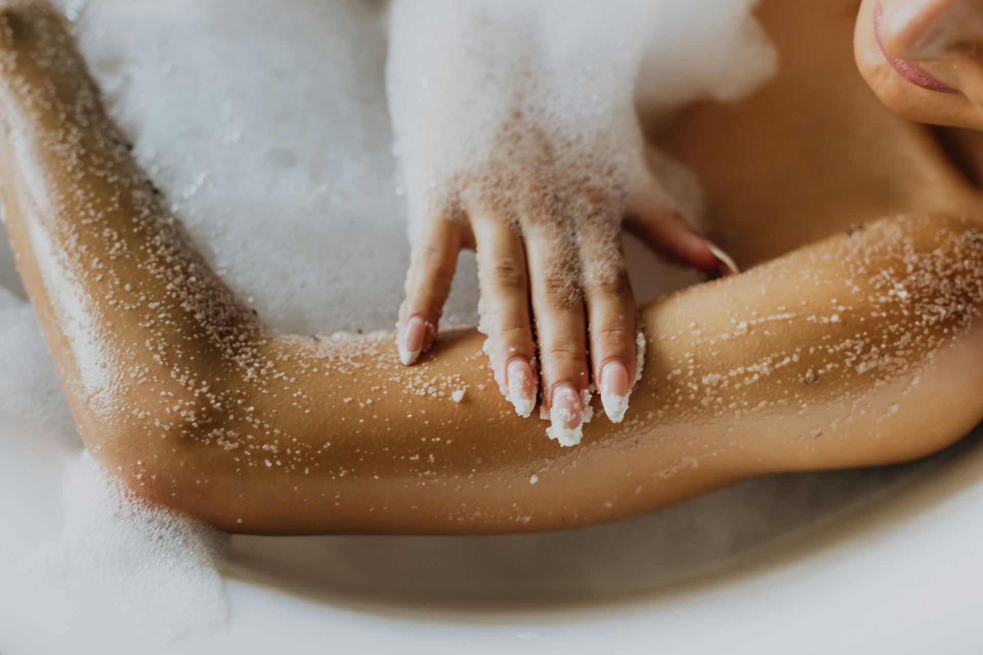 모공각화증-각질제거