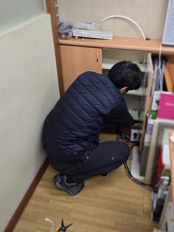 03-김한욱치과-배관교체사진.jpg