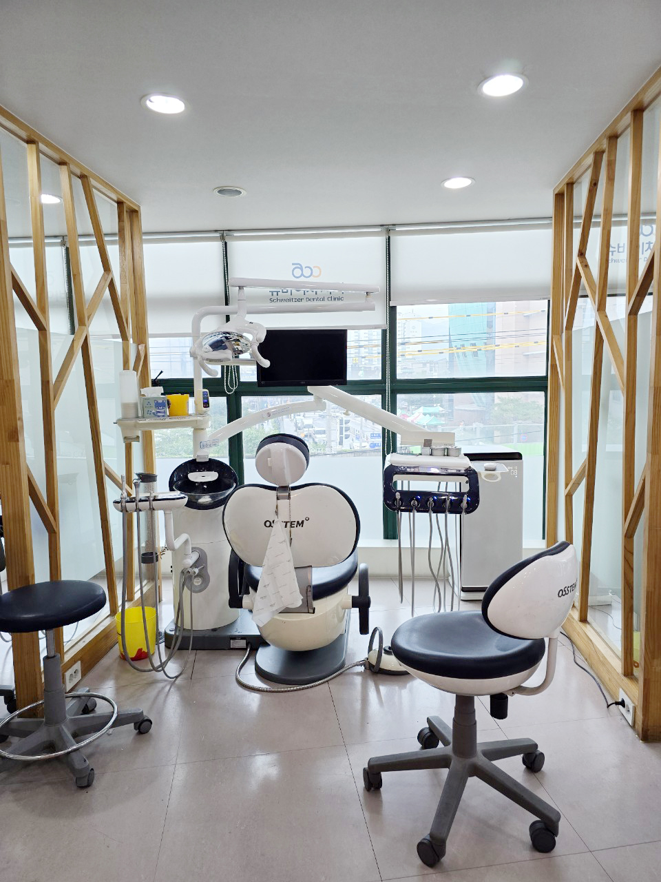 (주)덴토존 _ 로컬치과-도봉구 슈바이처치과(김종진)-62795967392.jpg