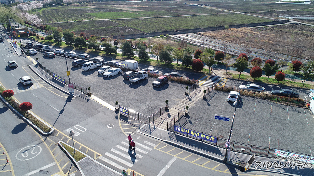 01.jpg