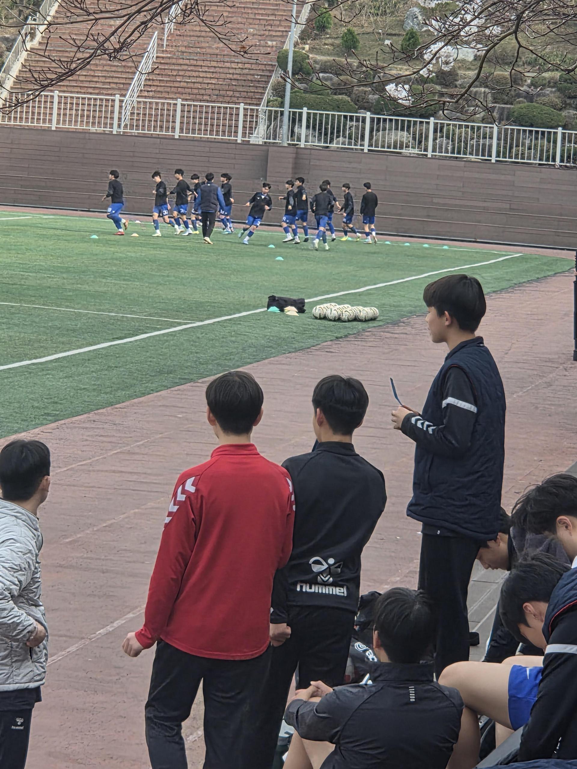 dfaca35ed0a92.jpg