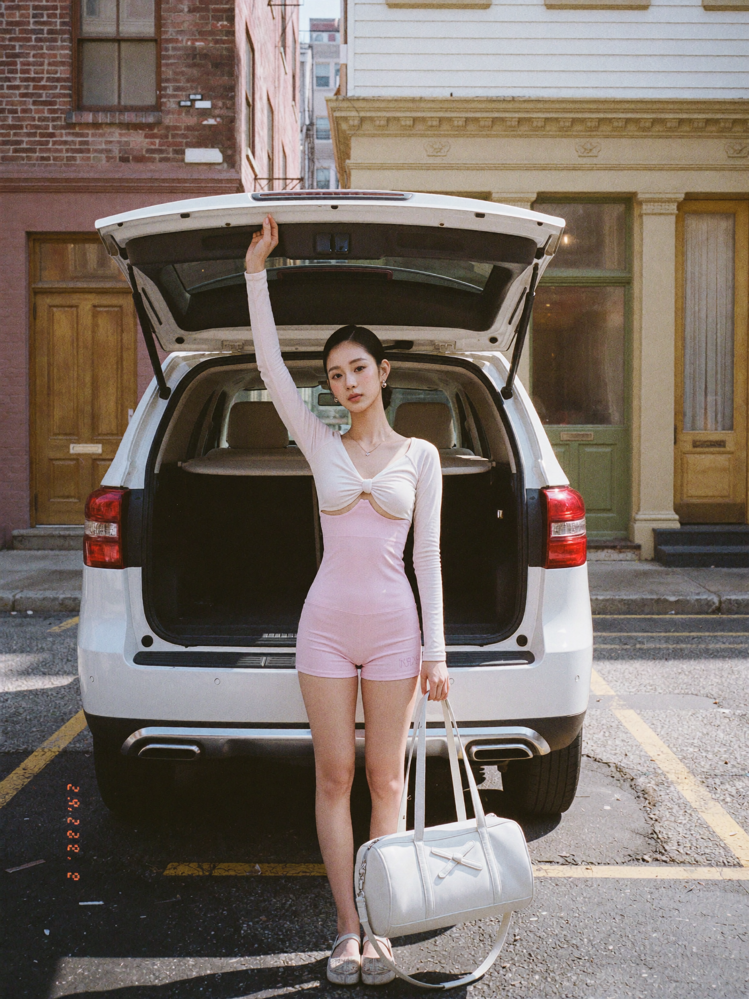 설아