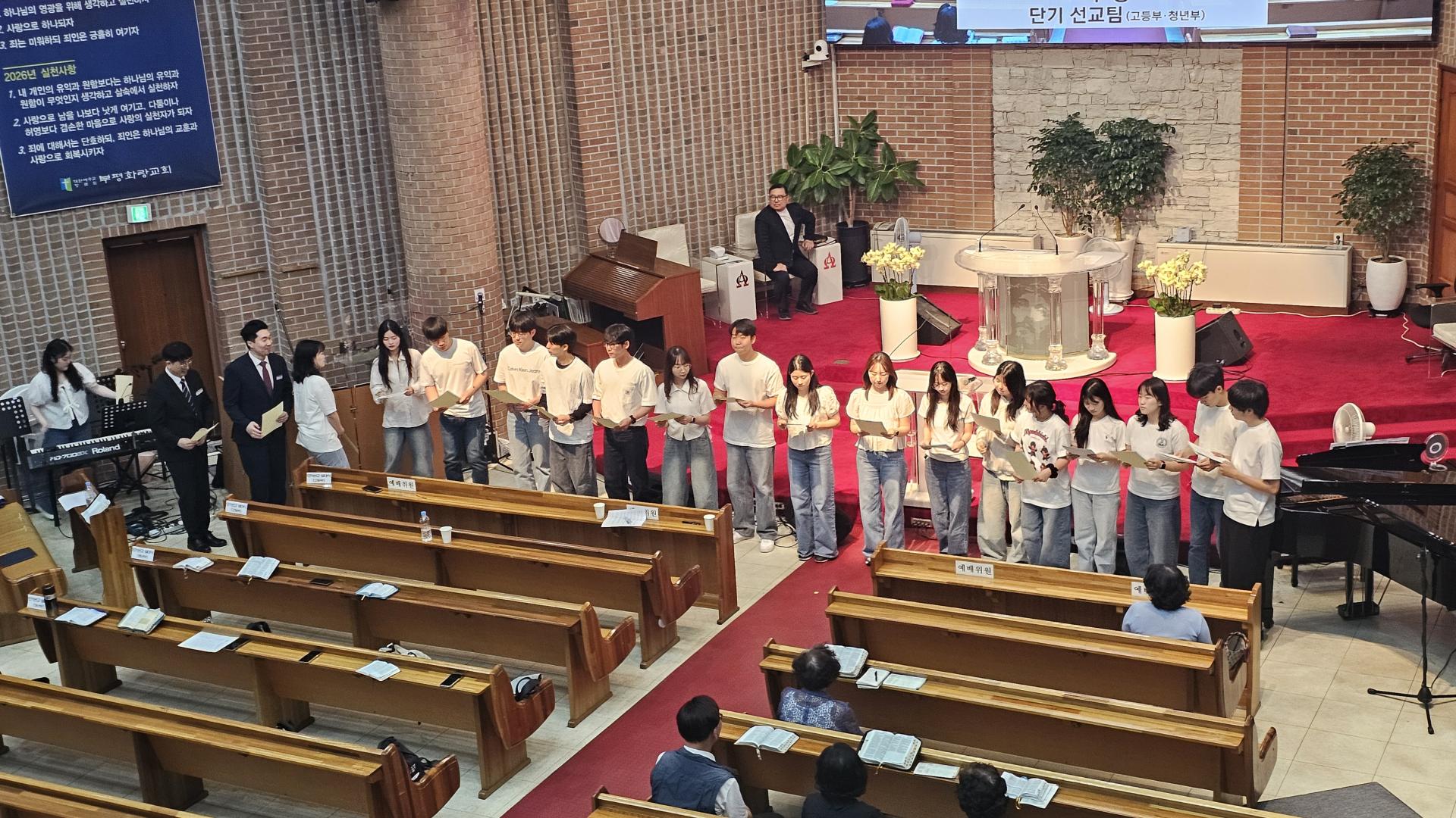 2196ced9be2d6.jpg