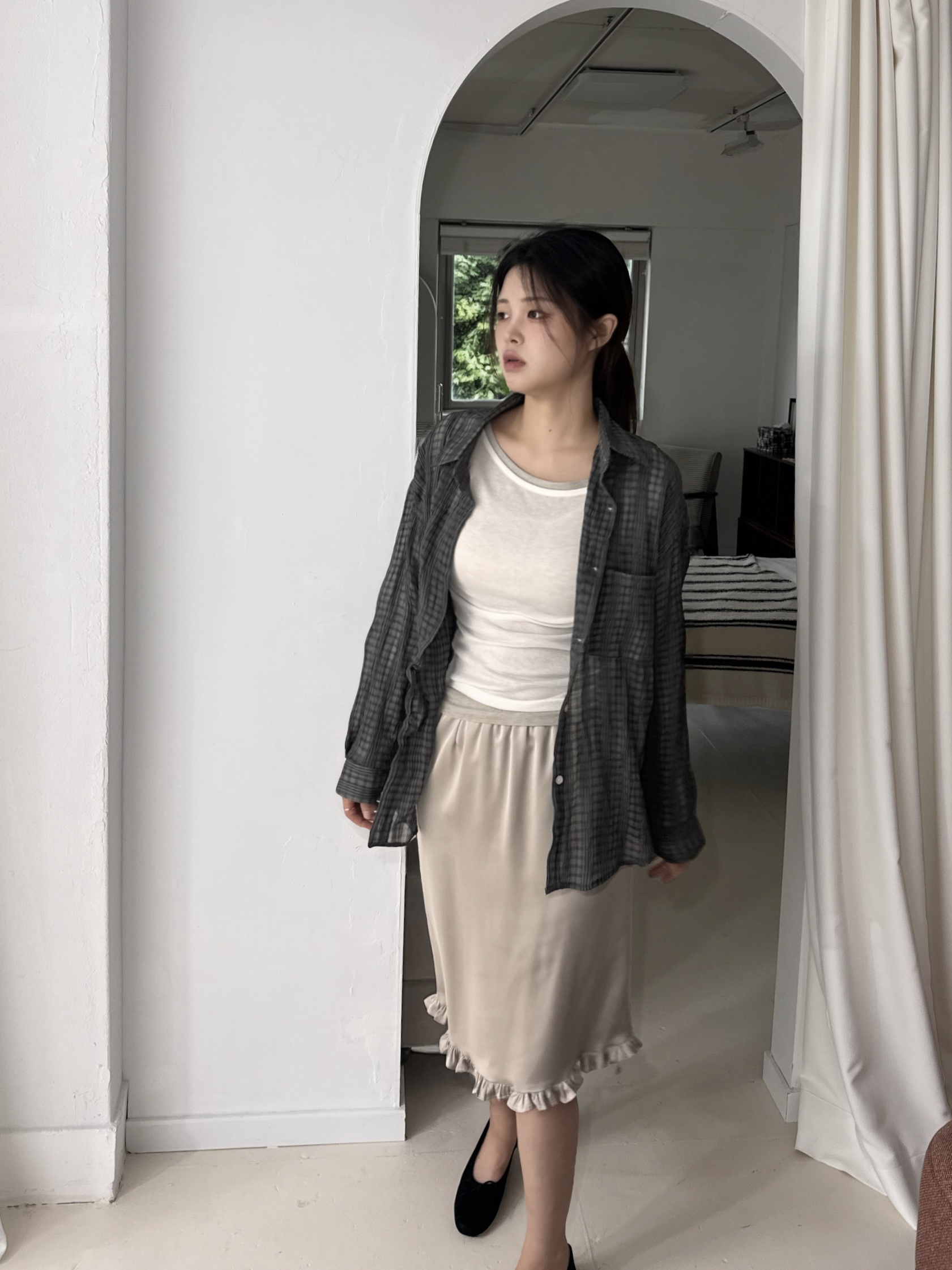 (당일발송) 베이 체크 긴팔 시스루 셔츠 - 2color