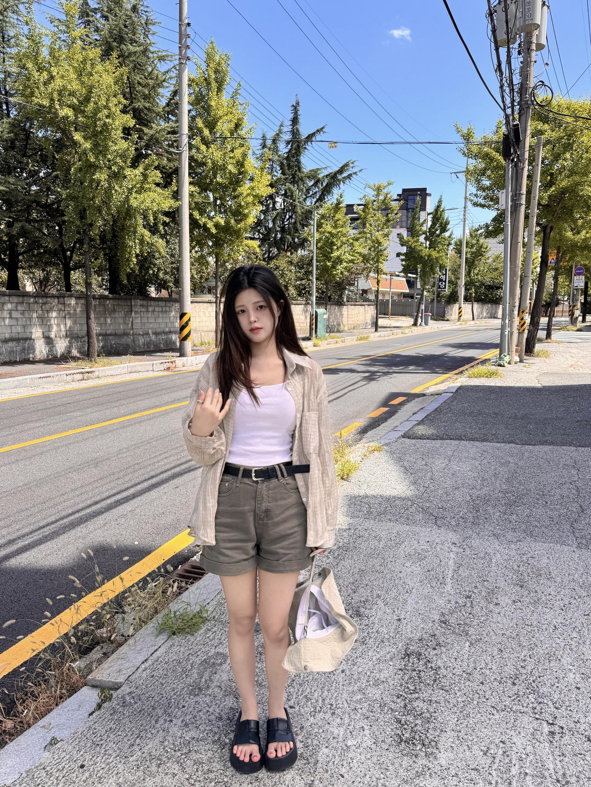 (당일발송) 베이 체크 긴팔 시스루 셔츠 - 2color