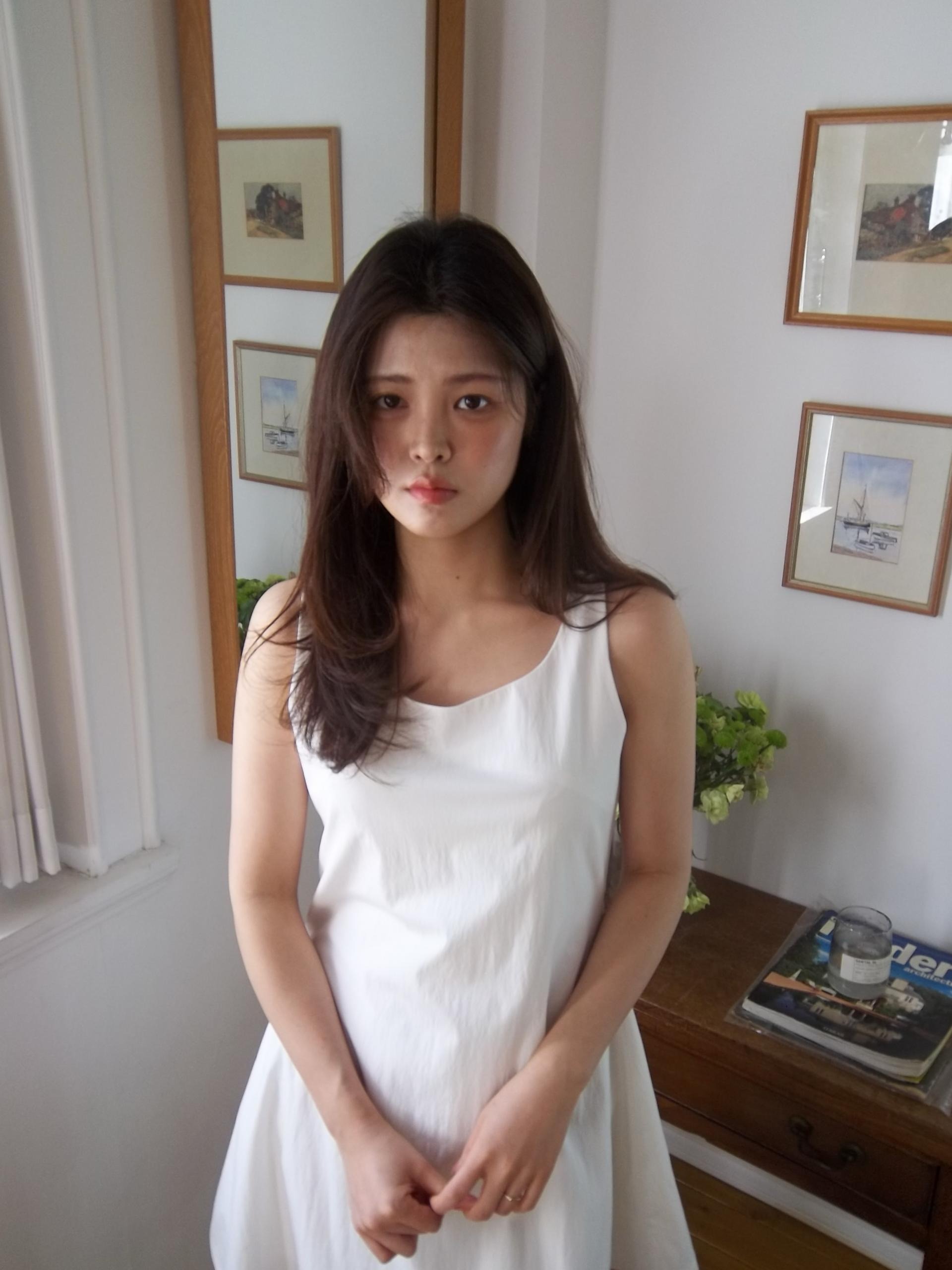 블루밍 슬리브리스 미니 원피스