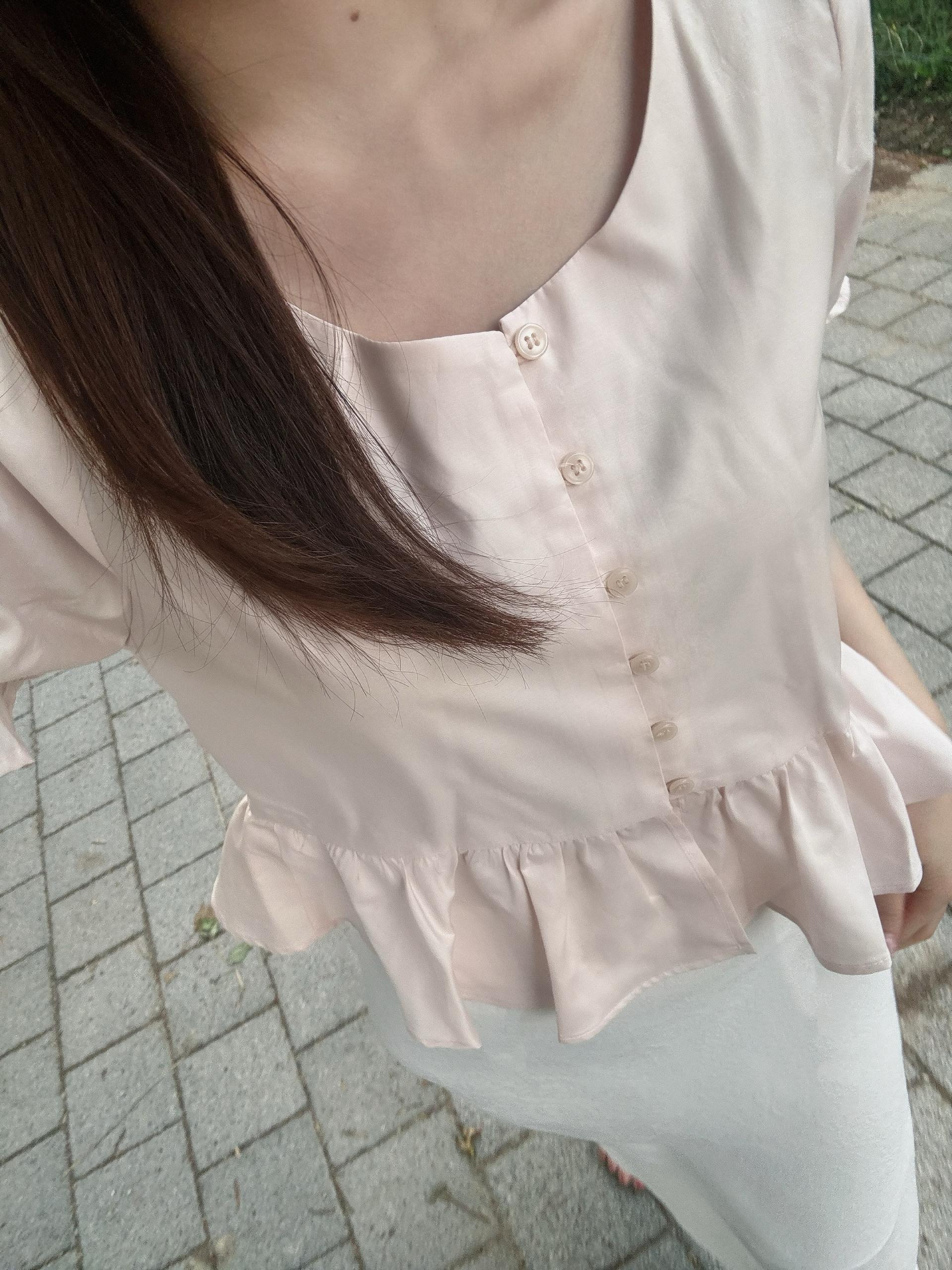 [made] (당일발송) 오뜨 셔링 버튼 블라우스 - 3color