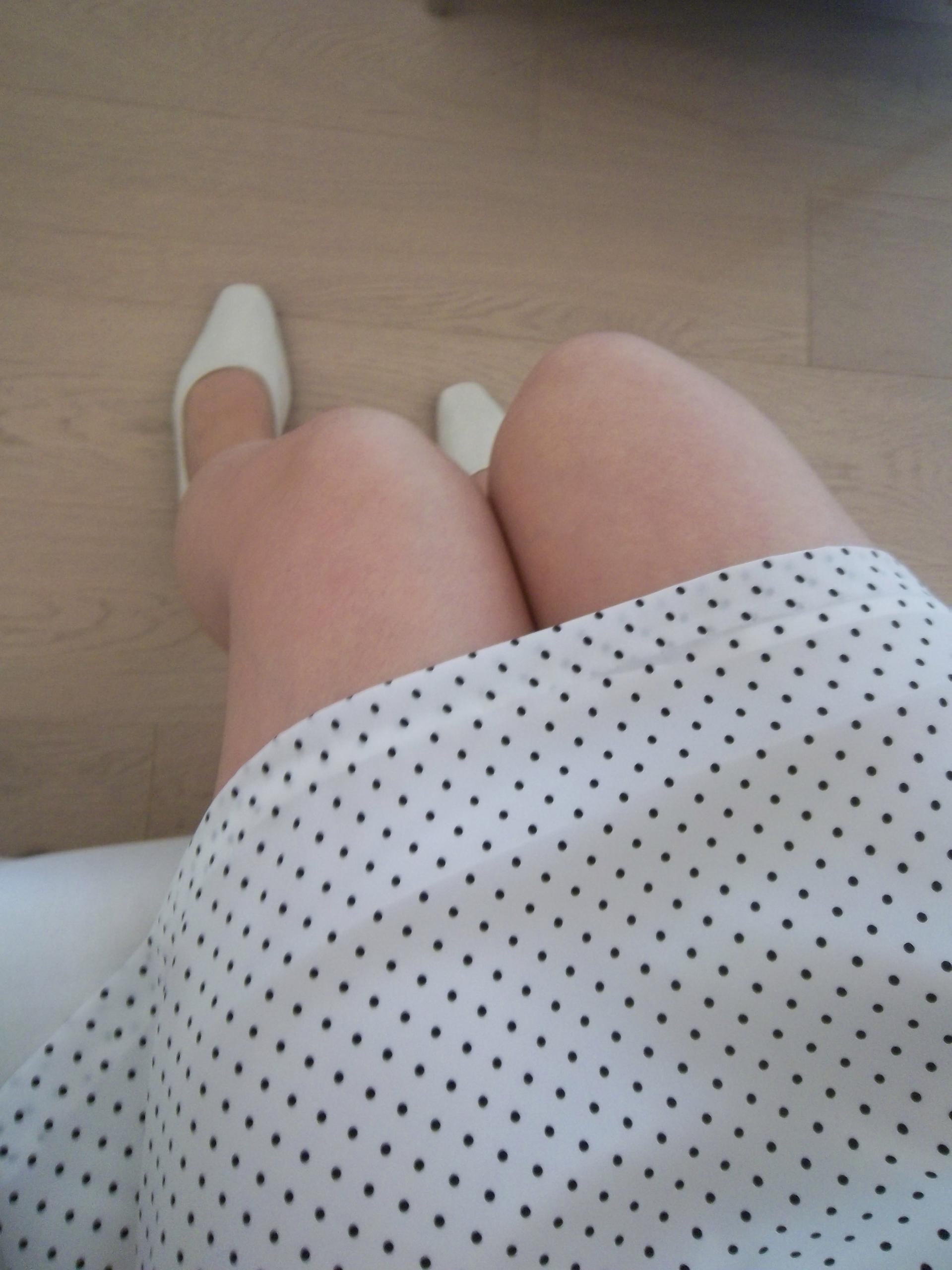 [자체제작] 에센스 도트 끈 원피스 WHITE