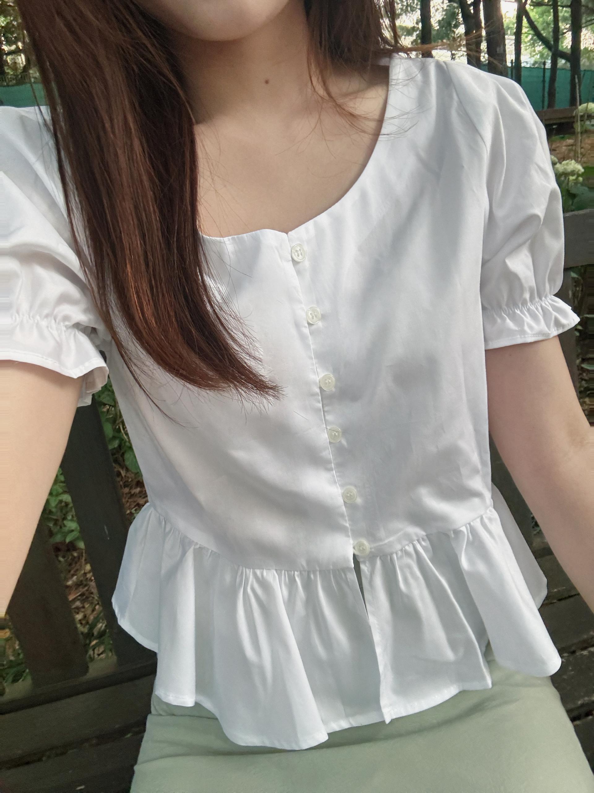 [made] (당일발송) 오뜨 셔링 버튼 블라우스 - 3color