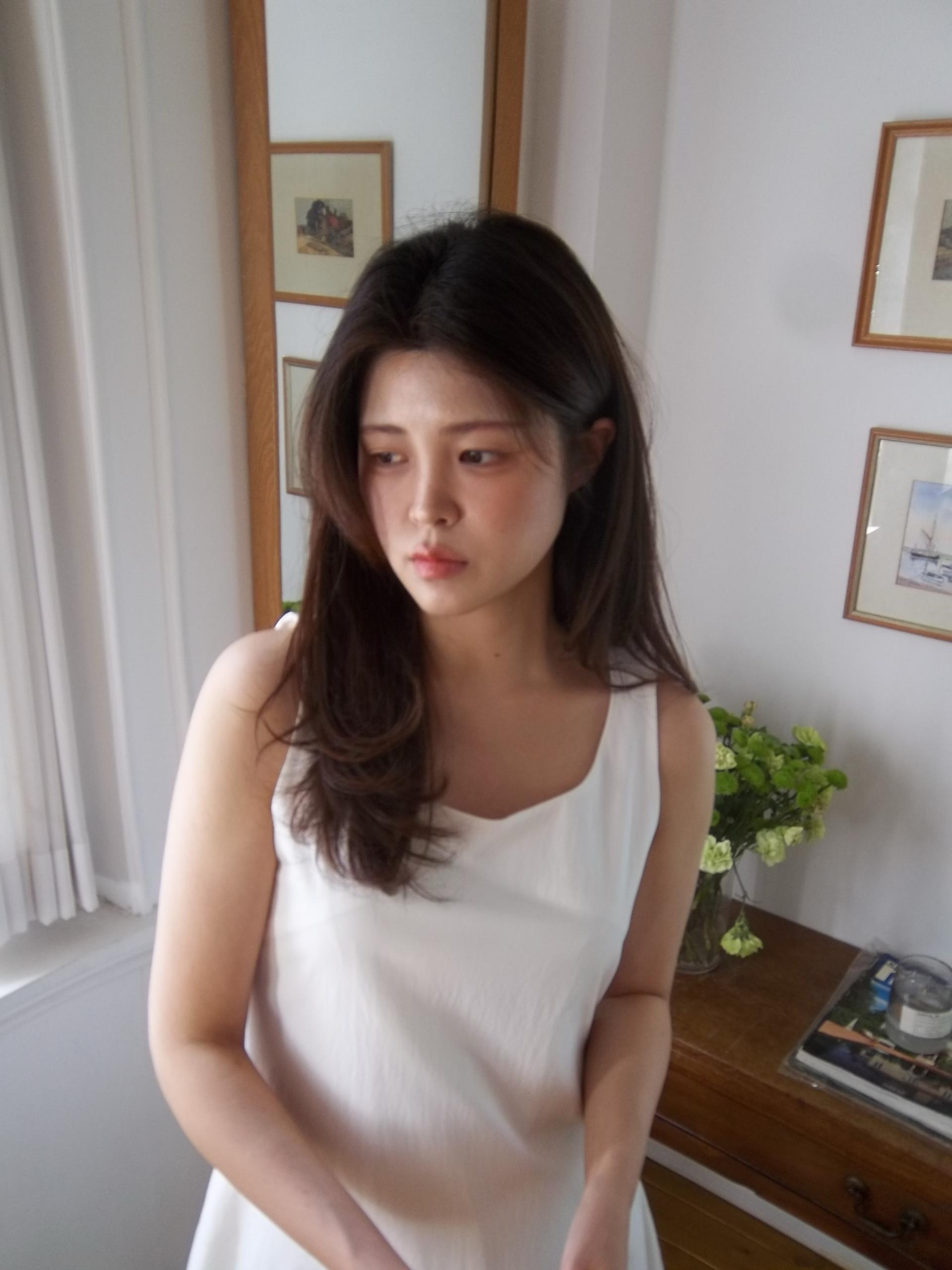 블루밍 슬리브리스 미니 원피스
