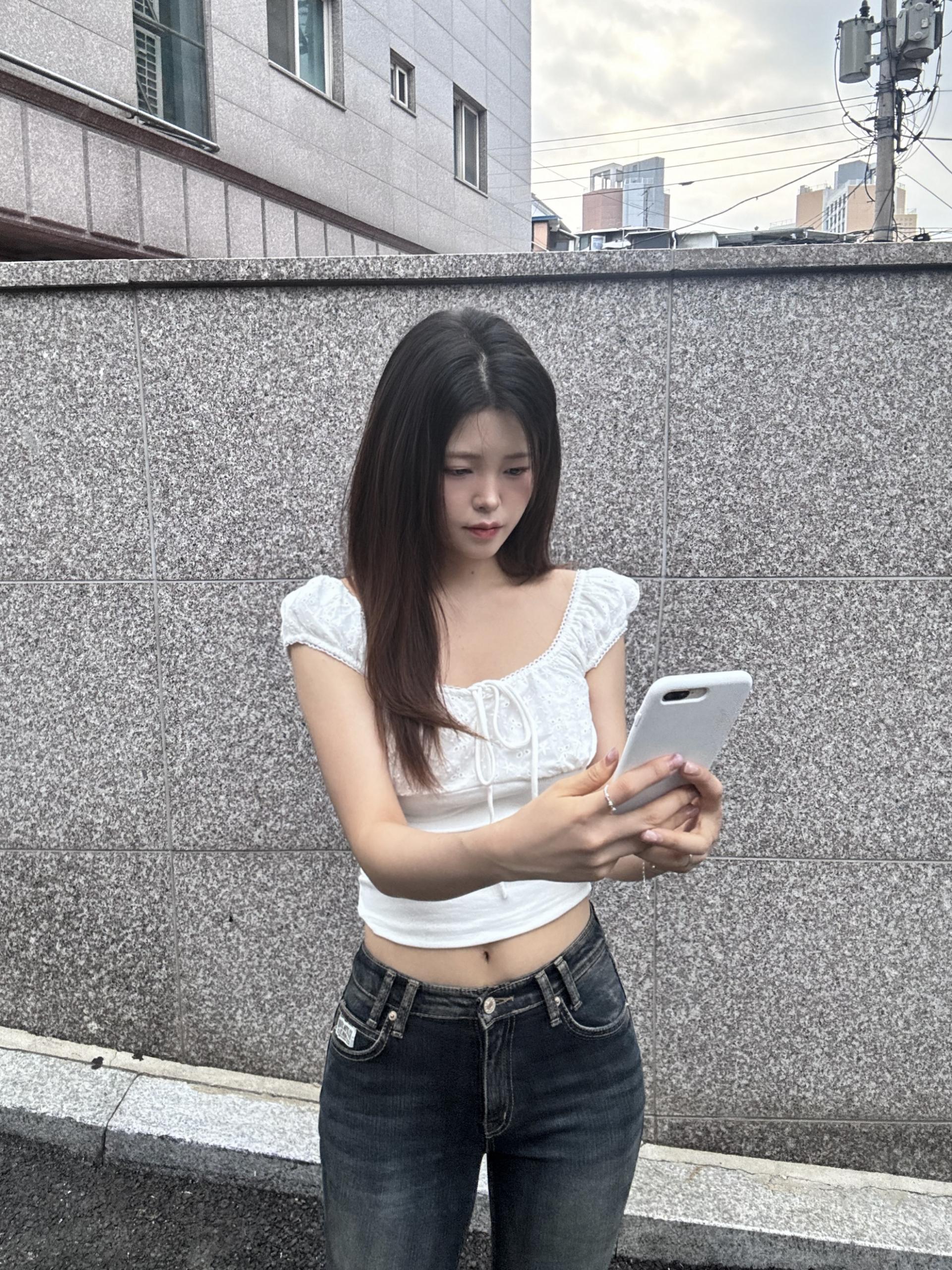 (당일발송) 요거 리본 레이스 티 - 2color