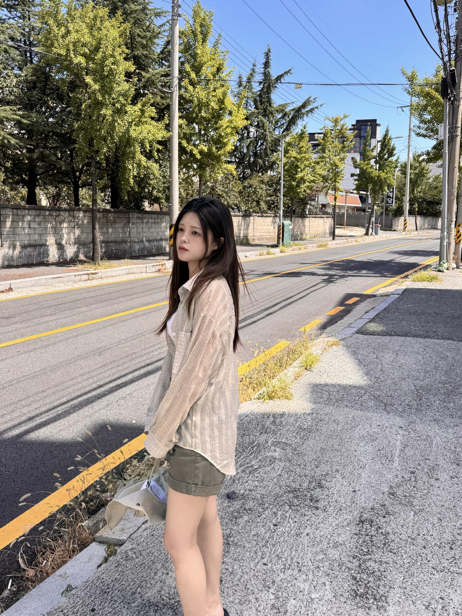 (당일발송) 베이 체크 긴팔 시스루 셔츠 - 2color