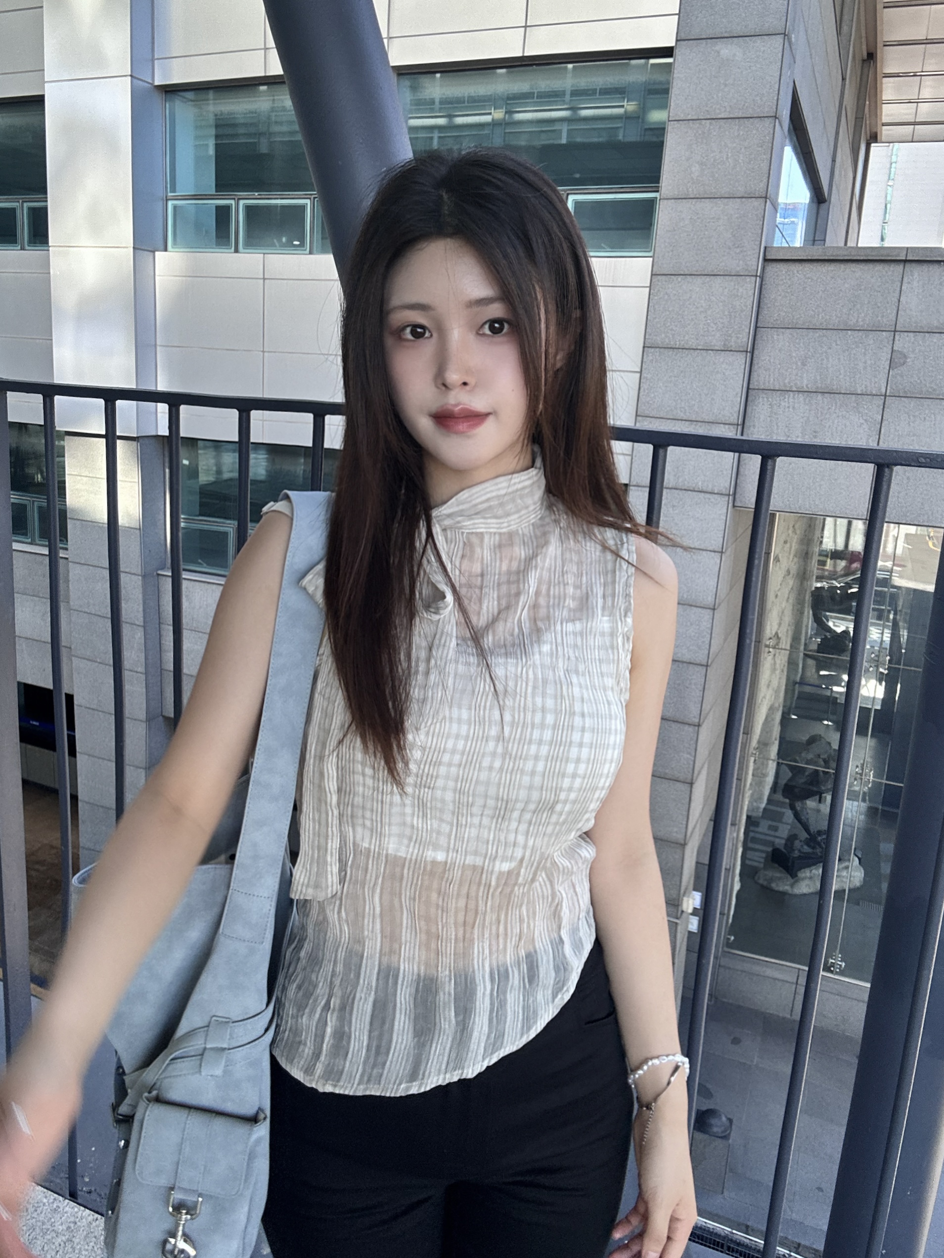 (당일발송) 소스 머플러 언발 블라우스 - 2color
