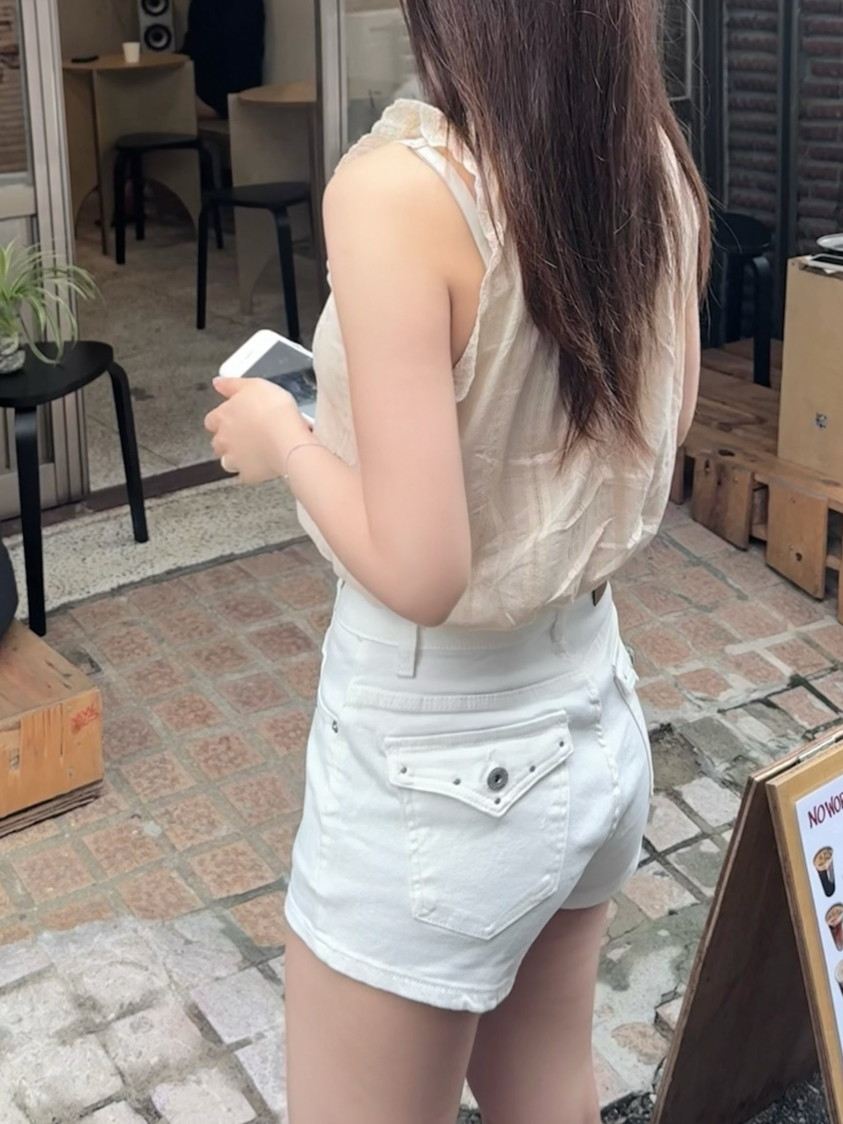 (당일발송) 체체 스터드 숏 팬츠 - 2color