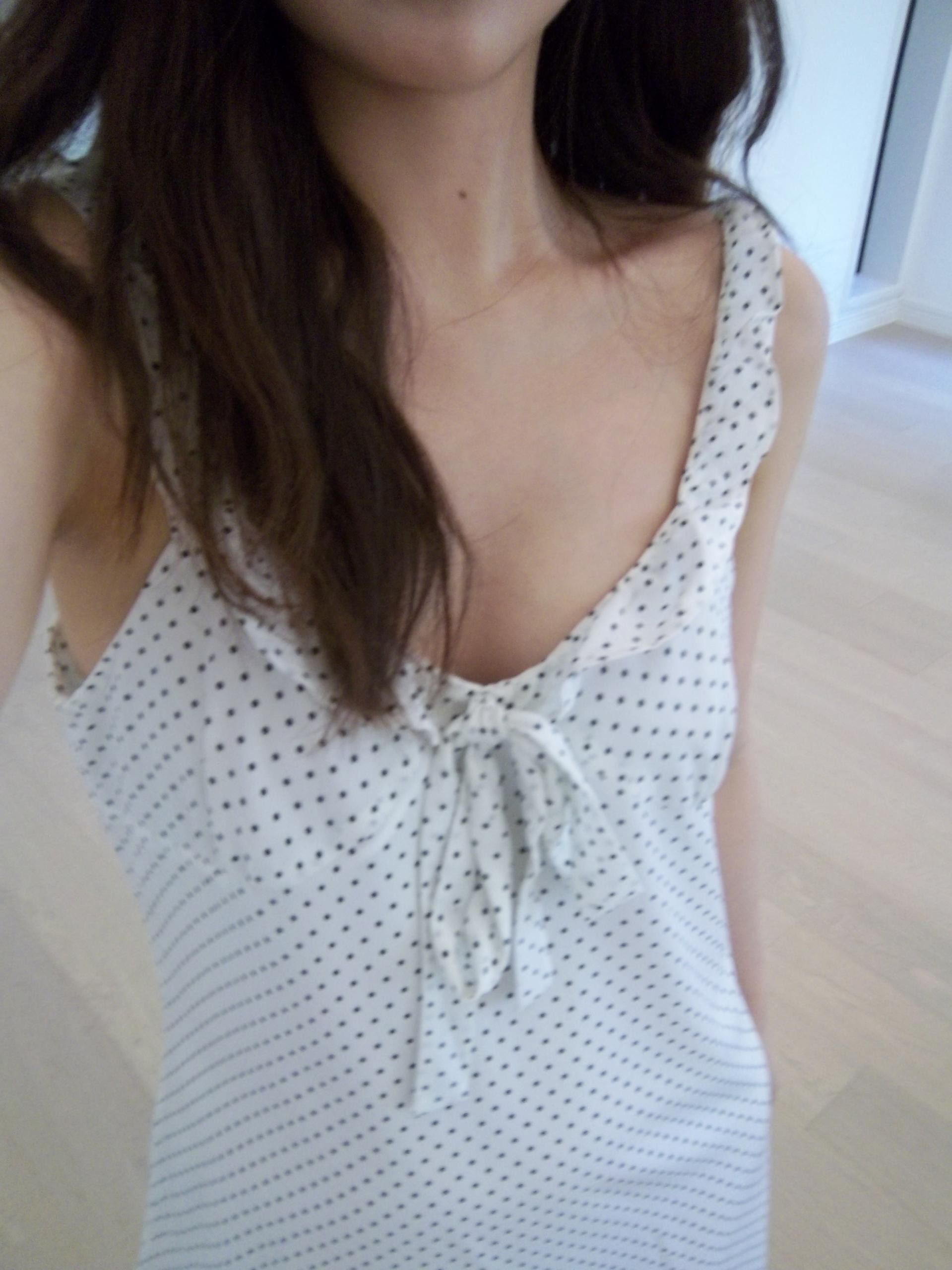 [자체제작] 에센스 도트 끈 원피스 WHITE