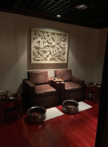 필리핀 마닐라 마사지 스파 치 스파 Chi The Spa 에드사 샹그릴라 골드바 에이전시 마닐라 스파 마사지 내부 발 마사지