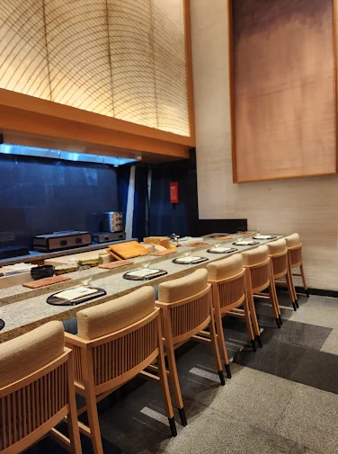 필리핀 마닐라 맛집 추천 진자 나카오카 Ginza Nagaoka 오카다 카지노 골드바 에이전시 오카다 카지노 호텔 진자 나카오카 오마카세 세팅 테이블