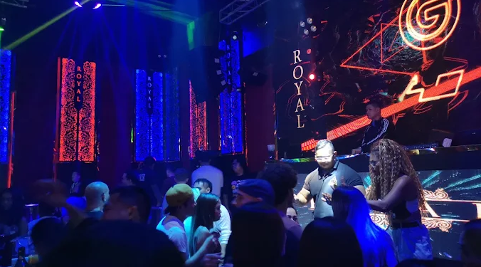 필리핀 마닐라 유흥 정보 로열 클럽 Royal Club 마카티 골드바 에이전시 마카티 클럽8