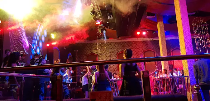 필리핀 마닐라 유흥 정보 로열 클럽 Royal Club 마카티 골드바 에이전시 마카티 클럽6