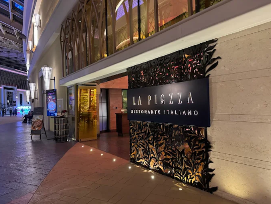 필리핀 마닐라 맛집 추천 라 피자 La Piazza 오카다 카지노 호텔 골드바 에이전시 외부에서 바라본 전경 정문