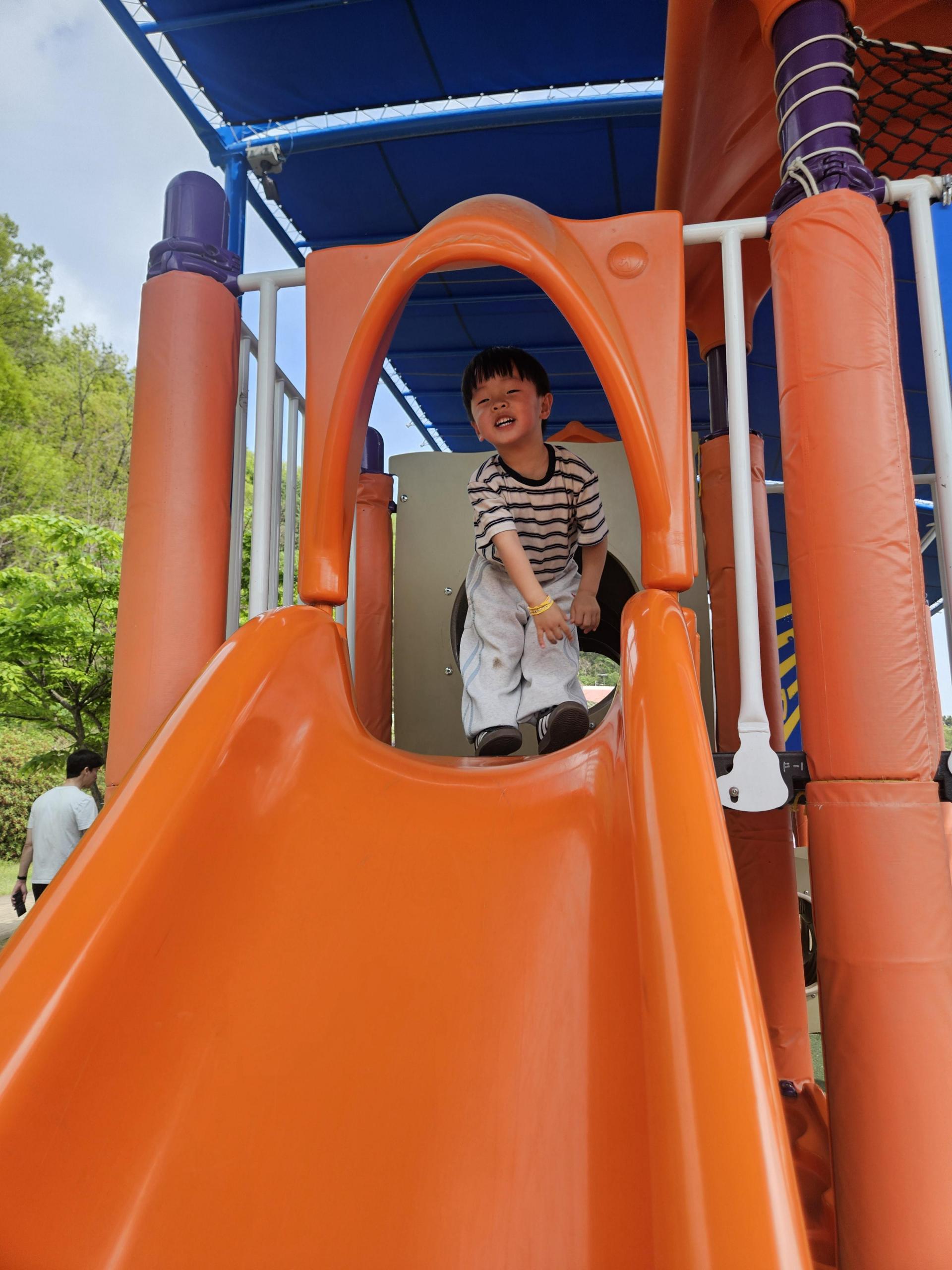 d7605c9ec8ad4.jpg