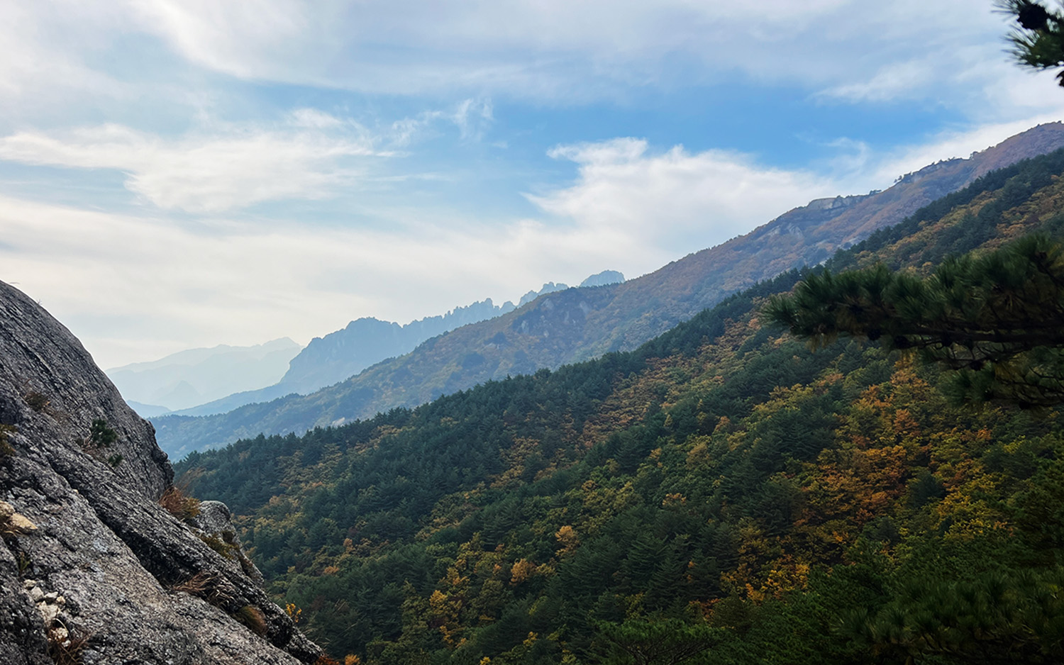 Seoraksan Hiking Course D - East Coast DMZ & Mt. Summit