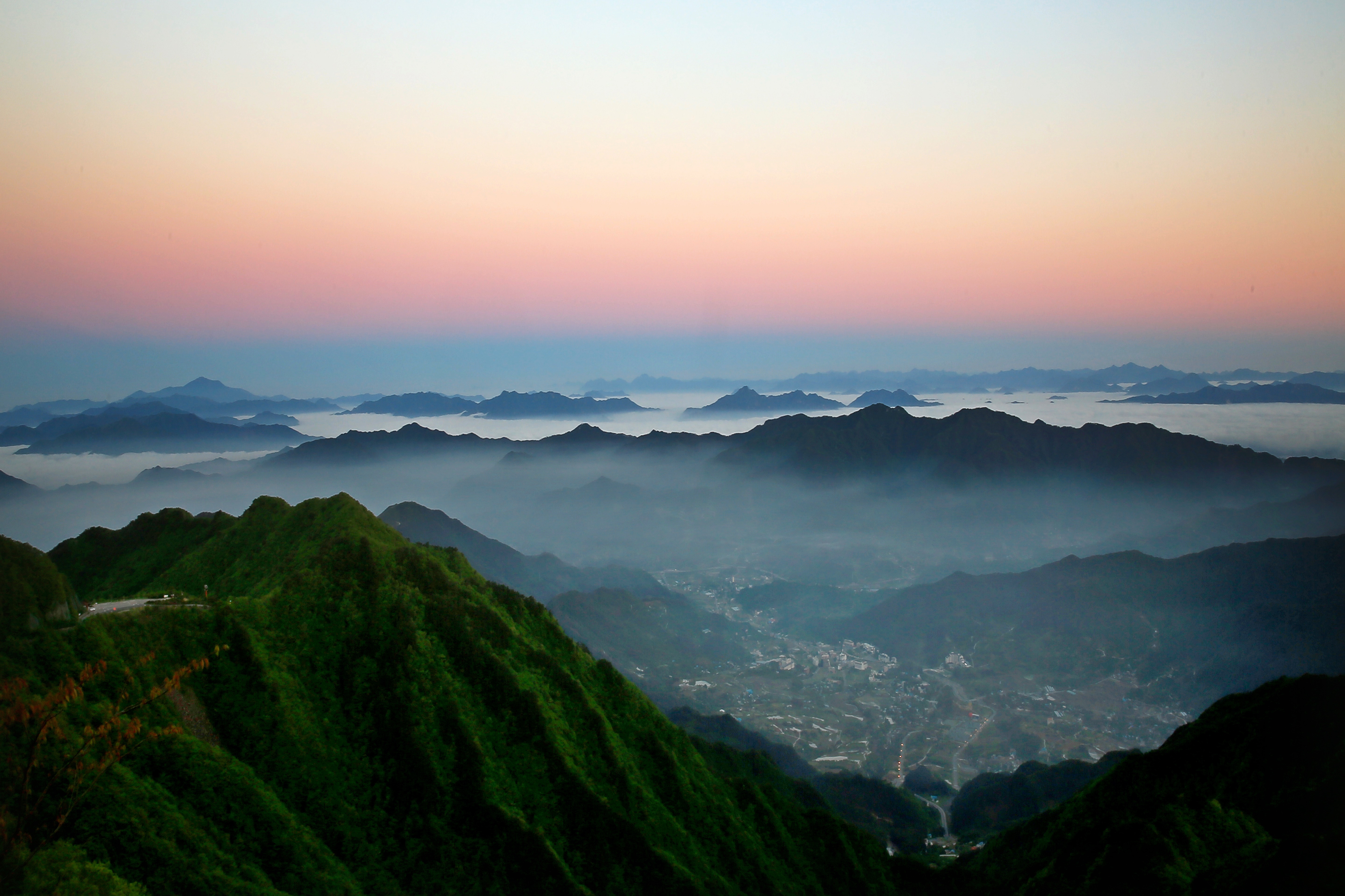 Jirisan Hiking Course B - Easy Trails & Local Temple