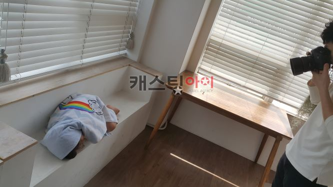 42a8d5ee75189.png