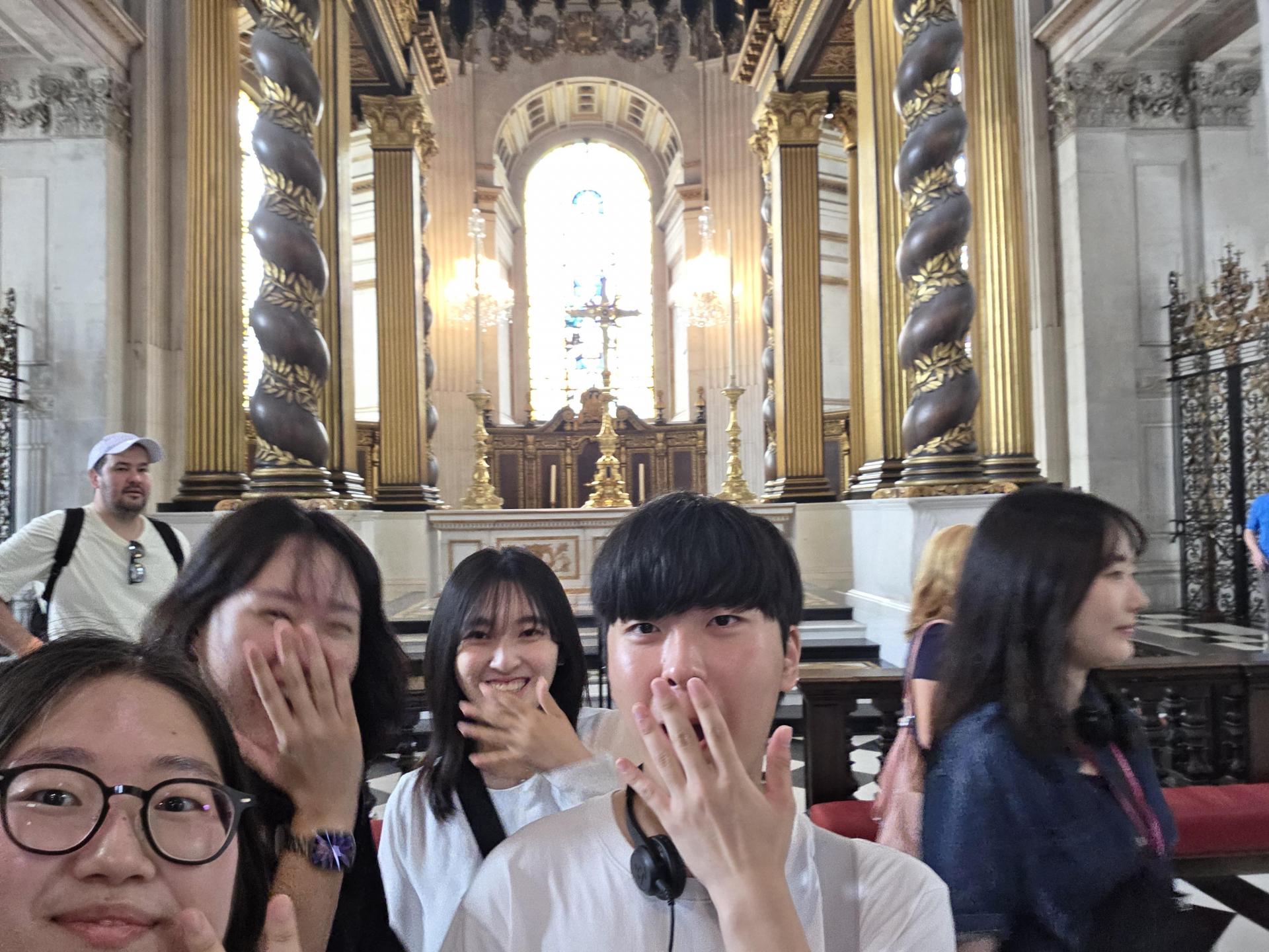 9d9dae4739f22.jpg