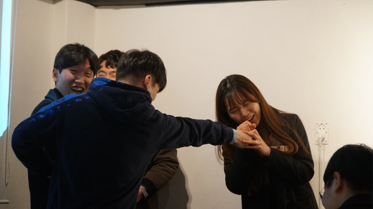 a5a84c25256b4.png