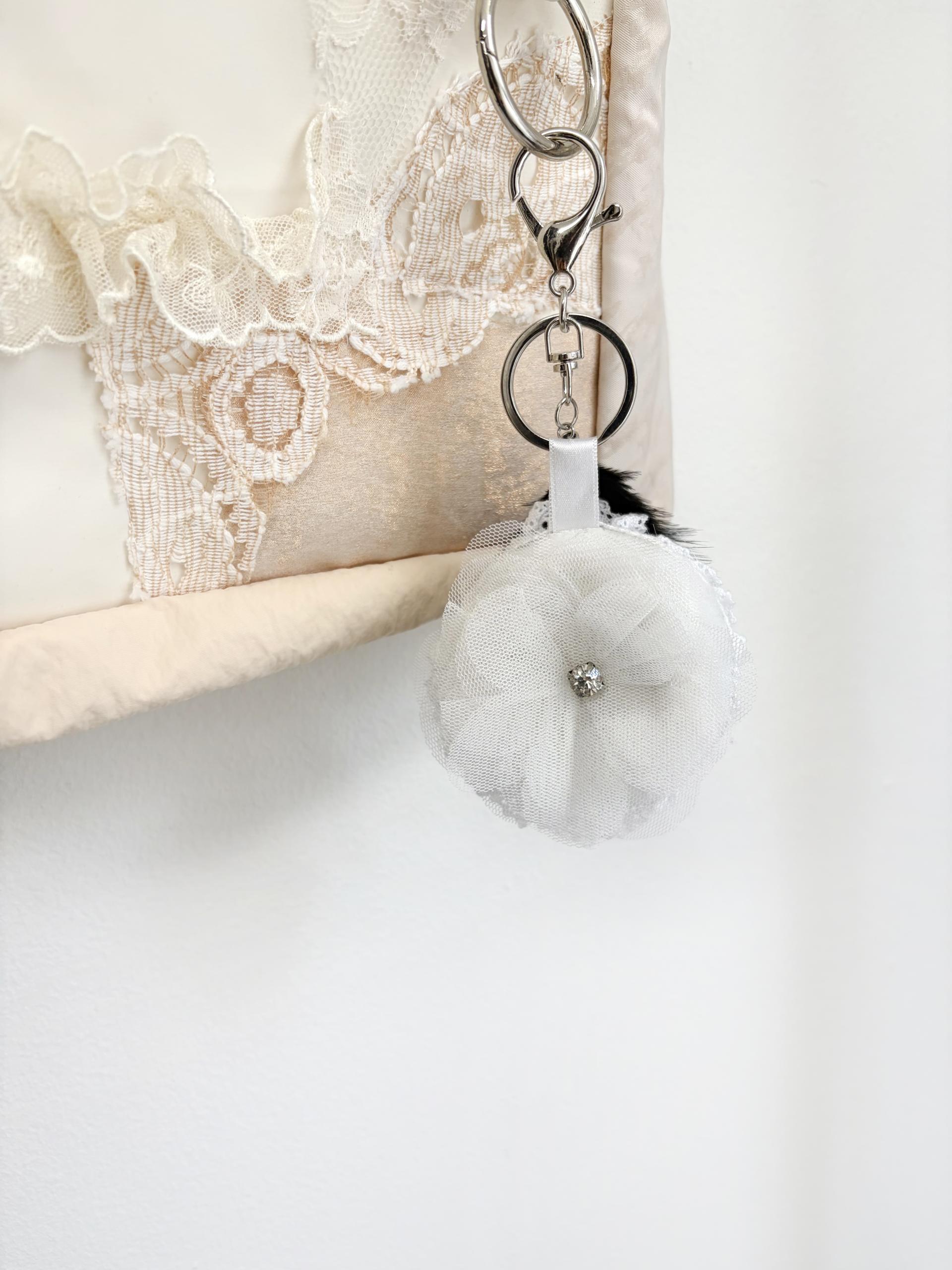 flower mirror keyring