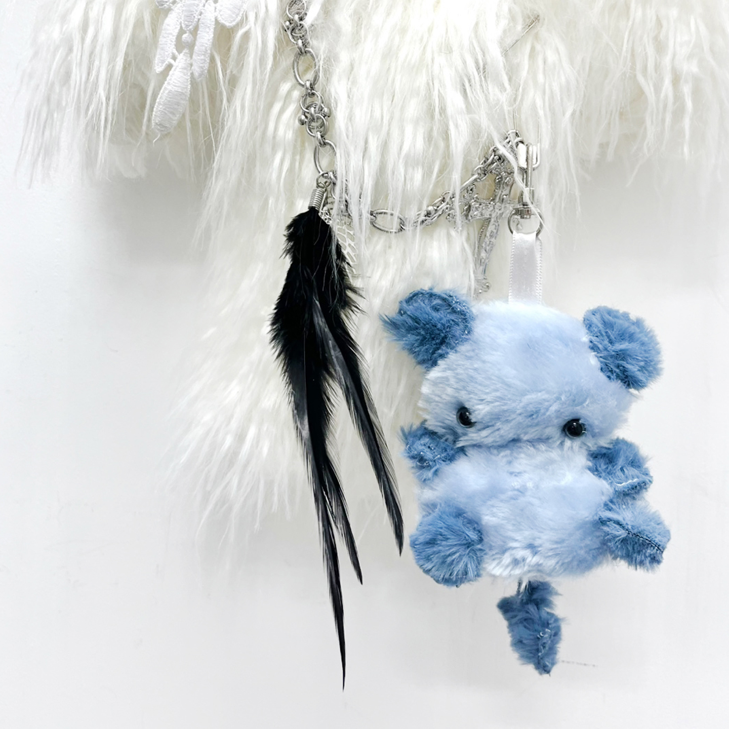 Blue tomory