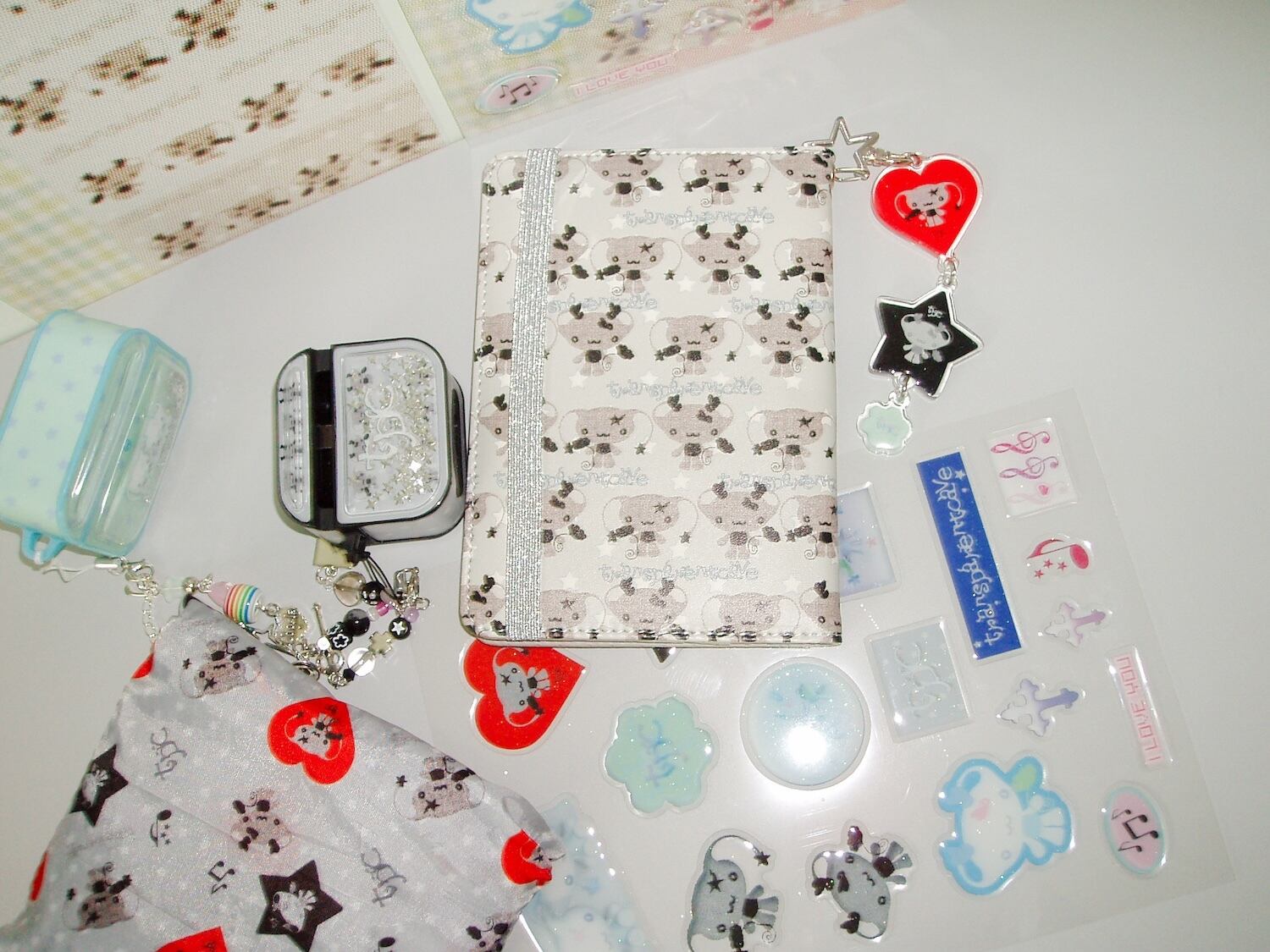Transparent Cave x Alldollscode * Fairy Keychain