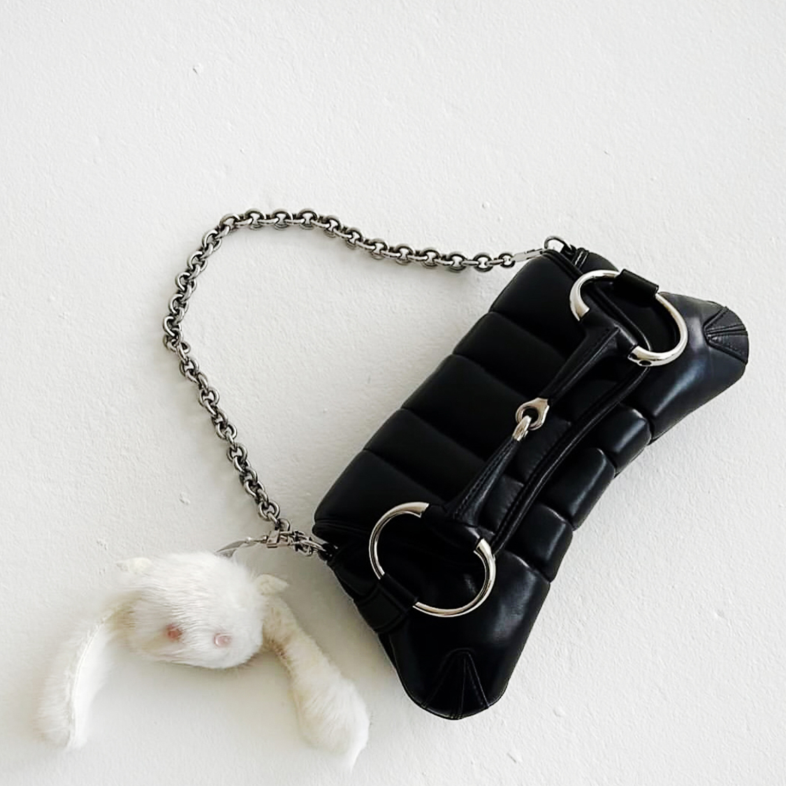 Pearl Tomo keyring