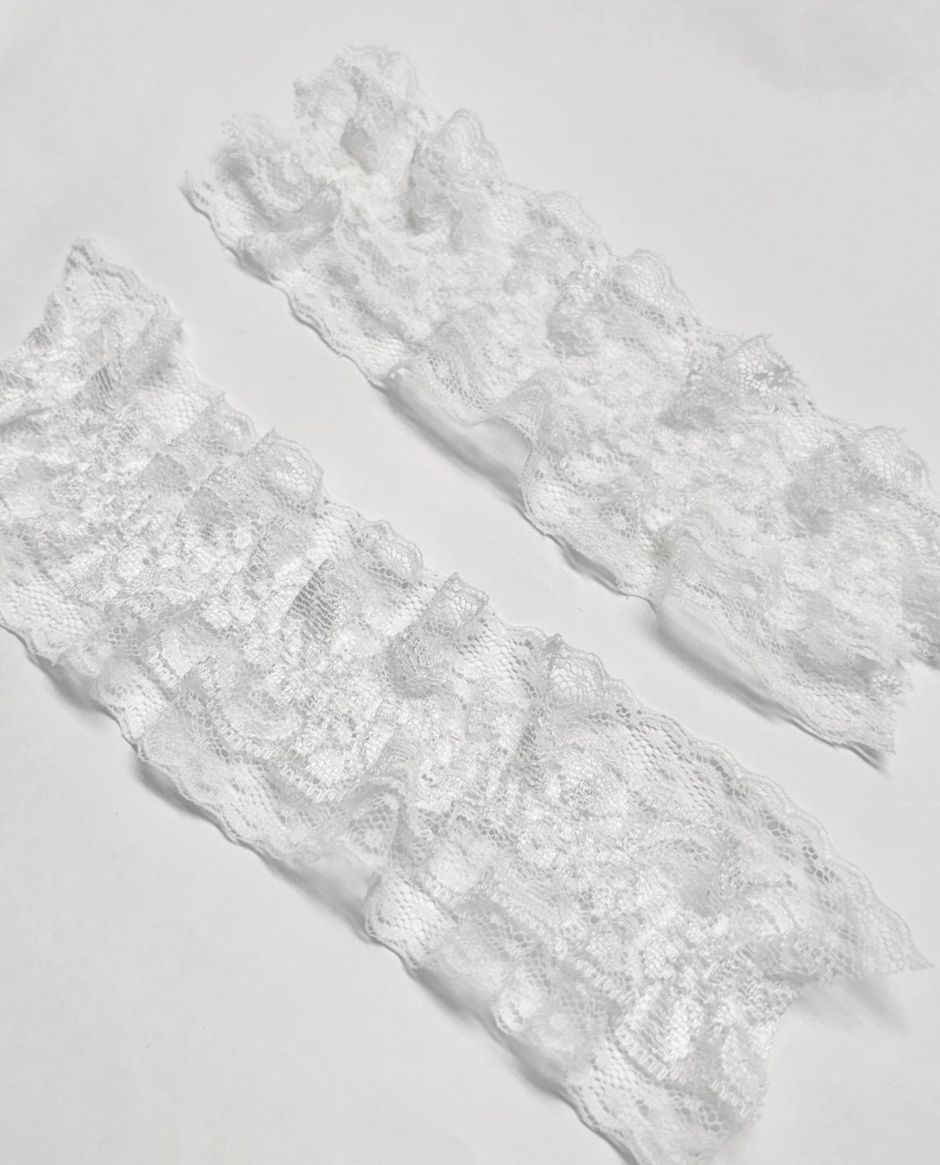 Glitter T Garter (white)