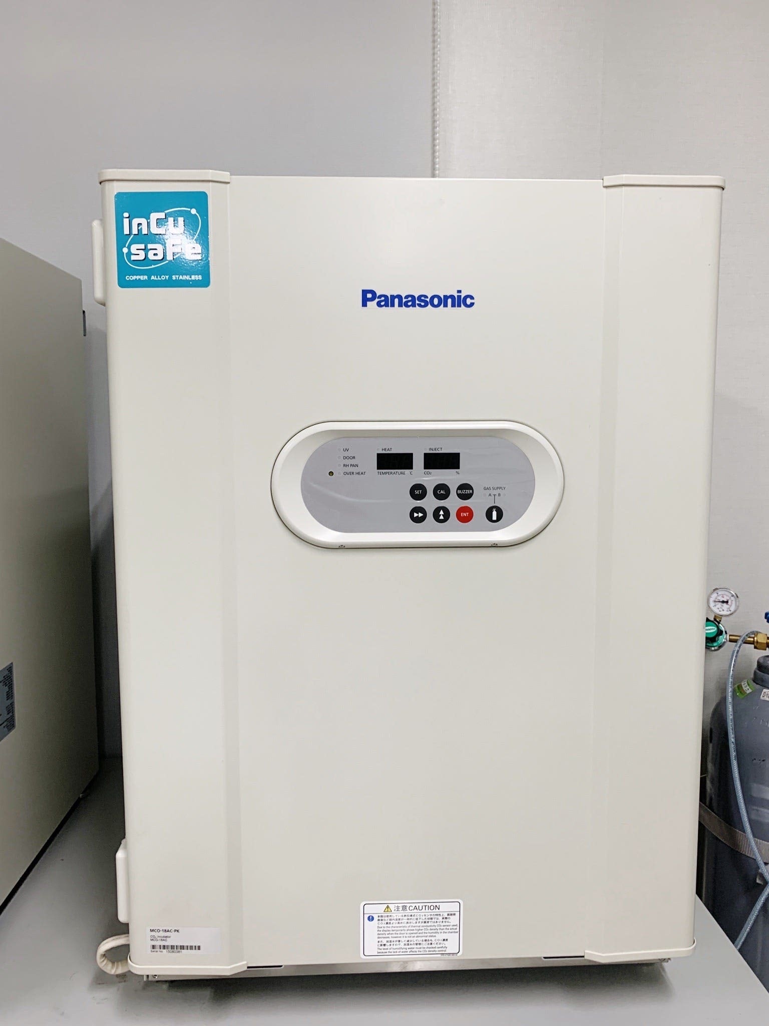 PANASONIC MCO-18AC