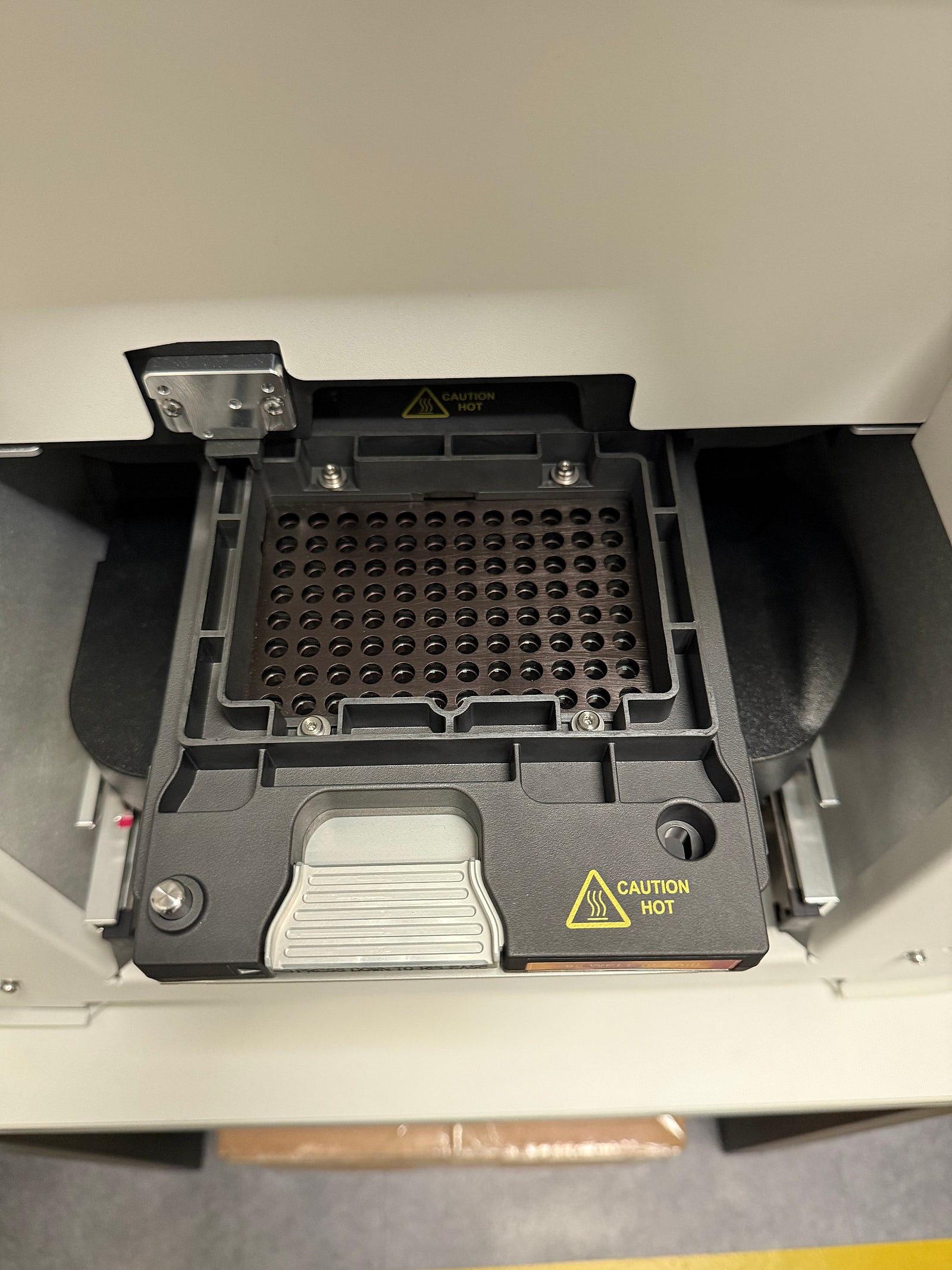 QuantStudio 12K Flex Real-Time PCR