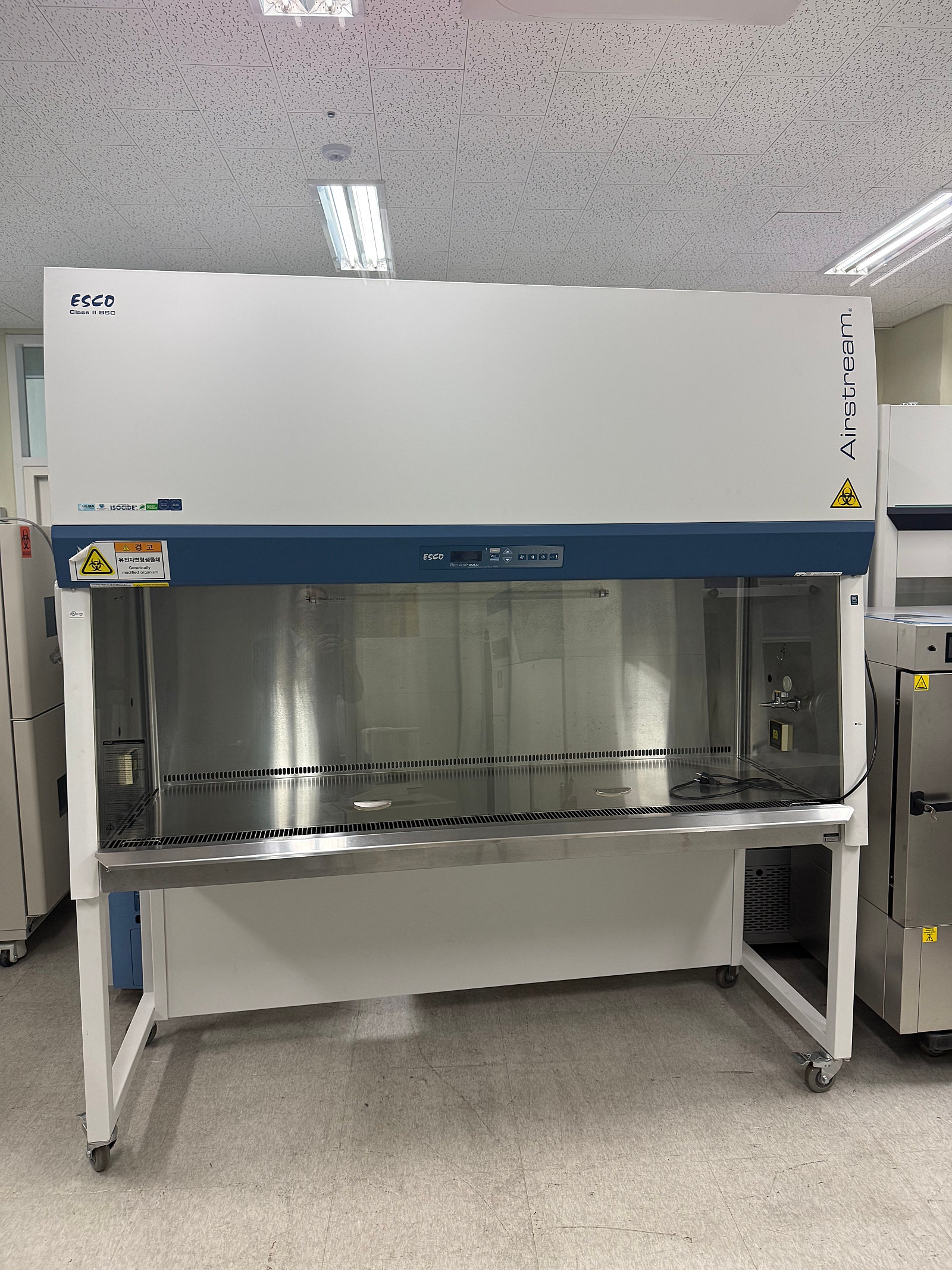 ESCO Class II Type A2 Biological Safety Cabinet, BSC