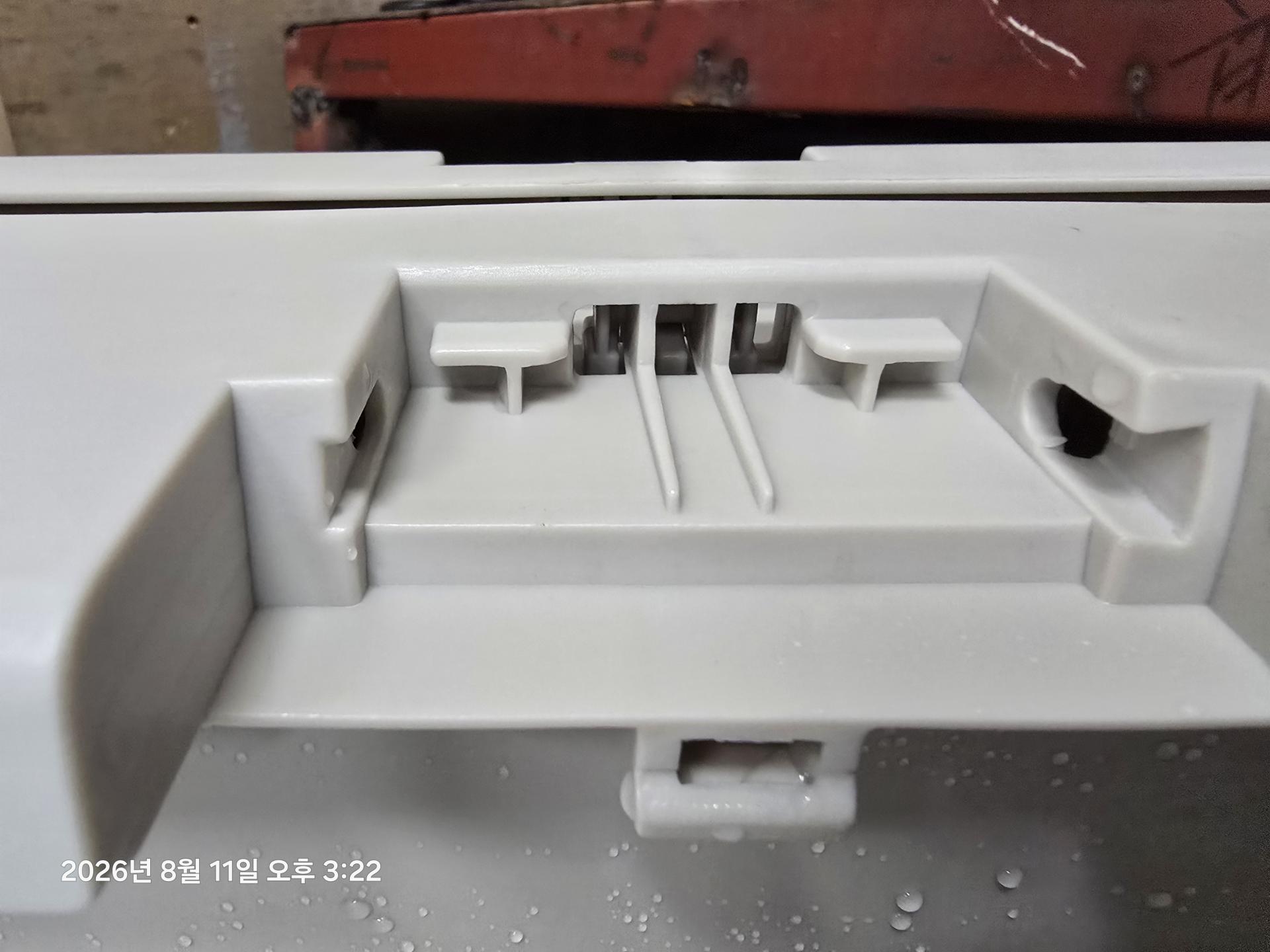 fadc8303d449e.jpg
