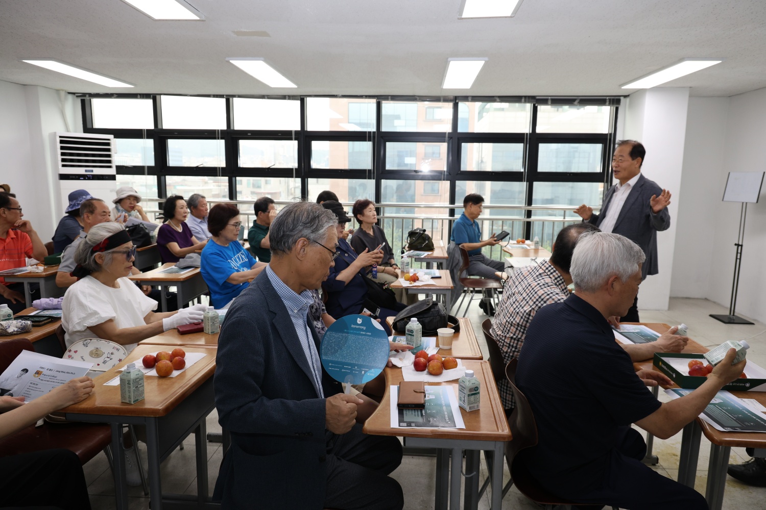 7월17일 제헌절 시니어타임스아카데미 오픈기념 행사