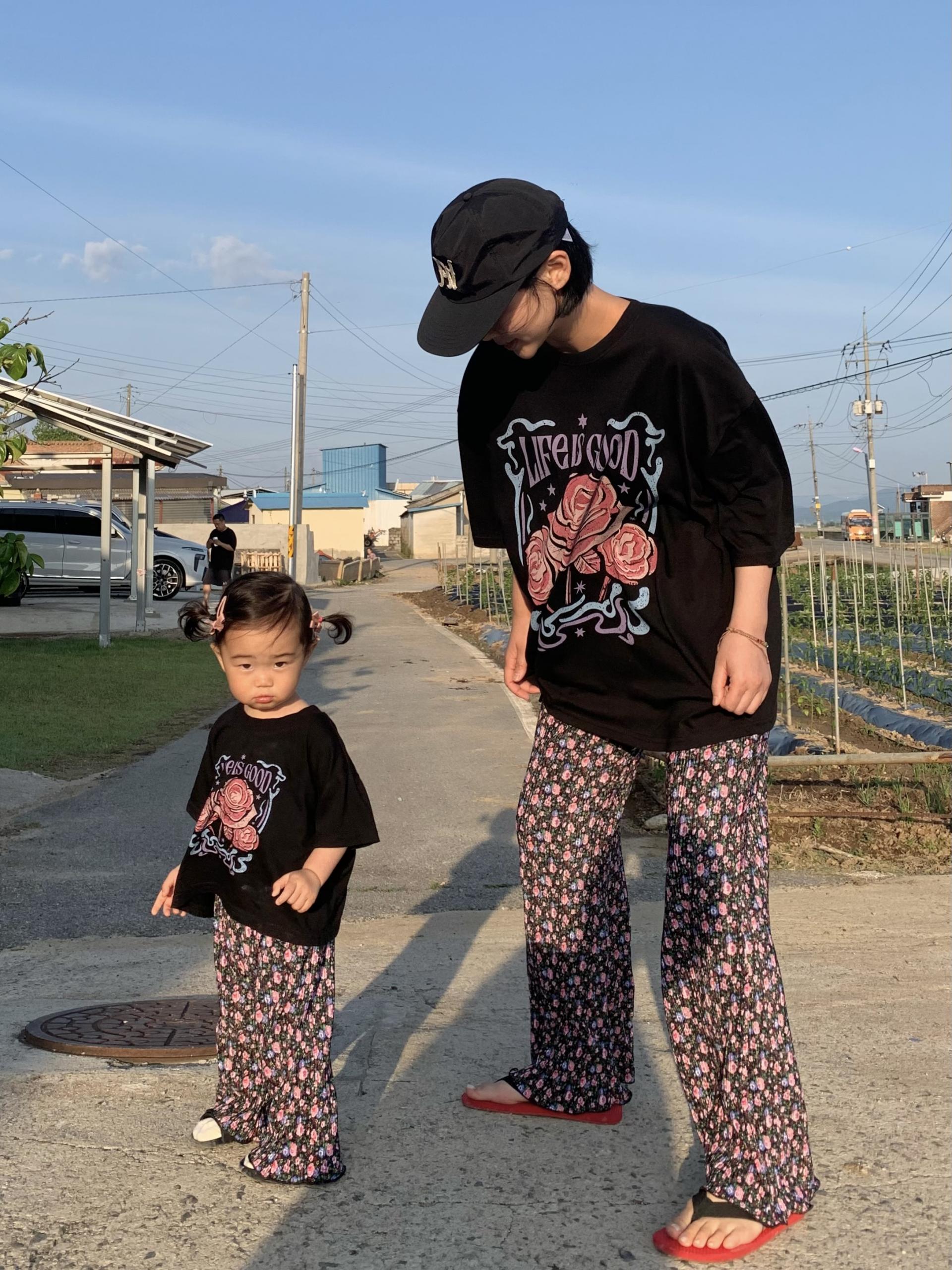 로즈 모달 T