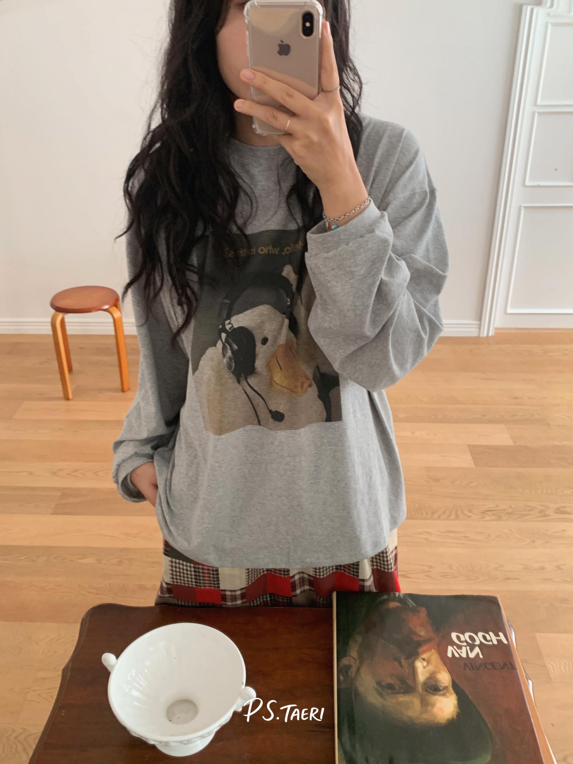 Hello Duck T-shirt (Adult)-Gray