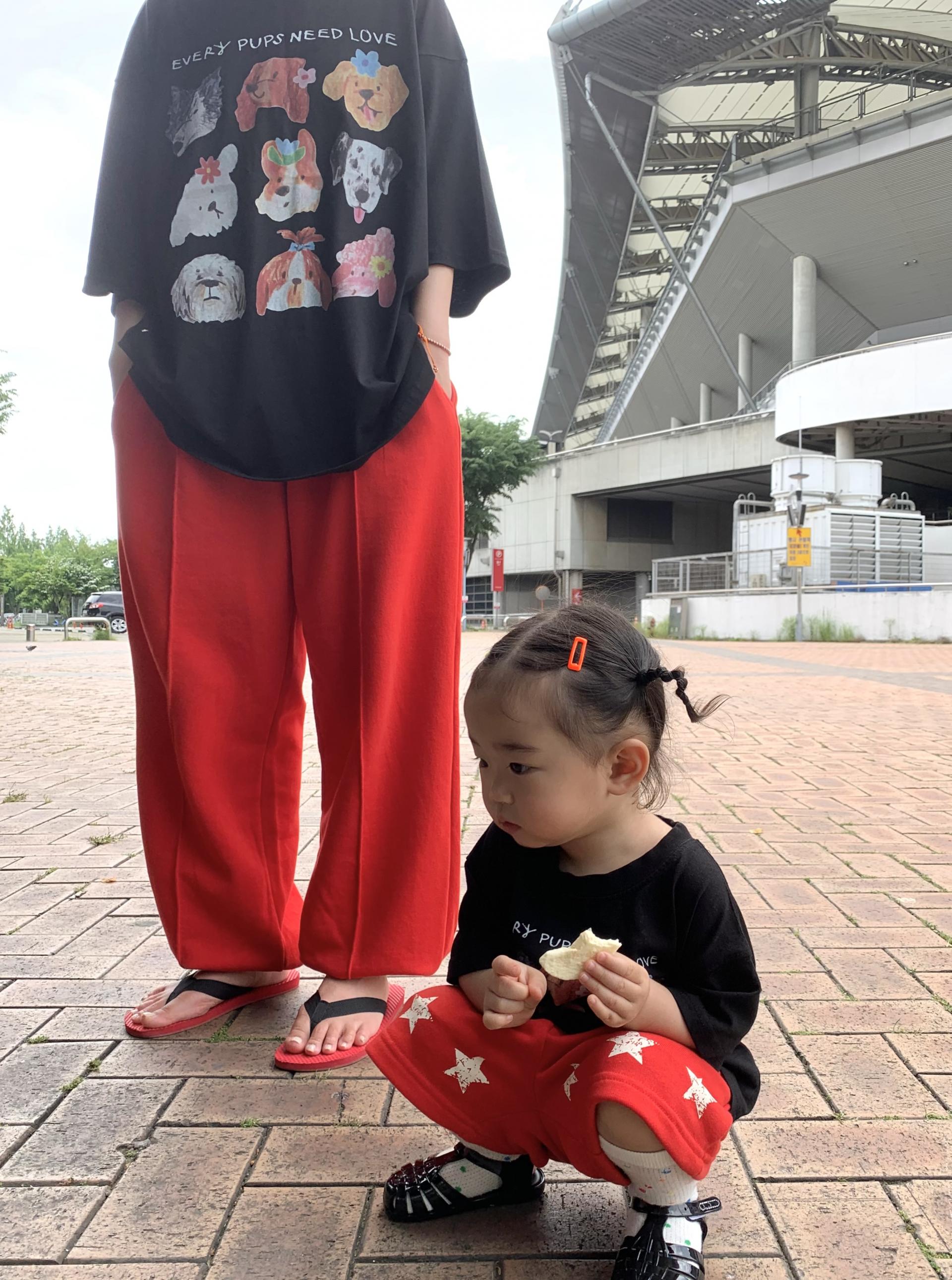 MOM 퍼피 모달 T