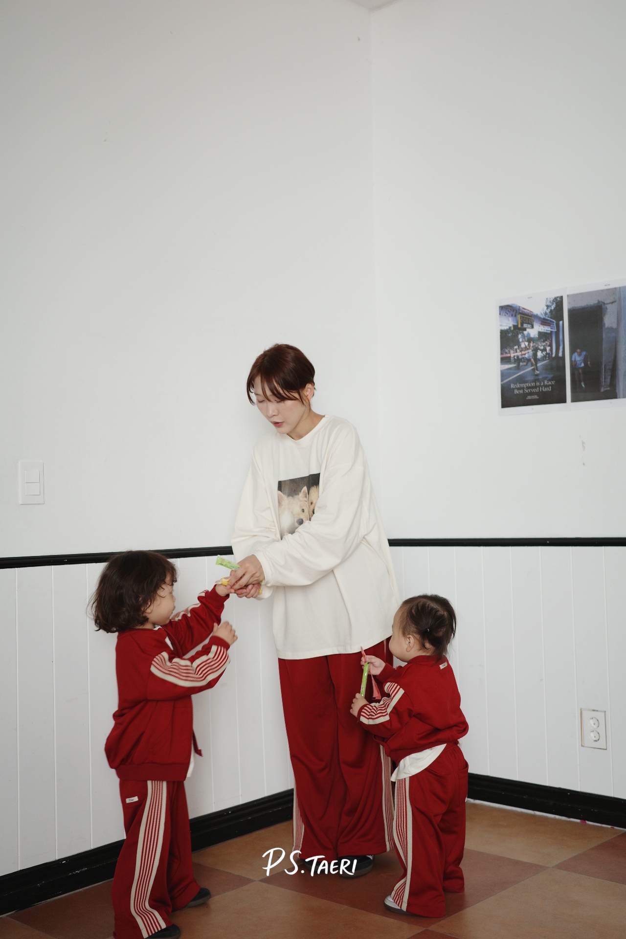 Line Track Pants (Kids)-Red