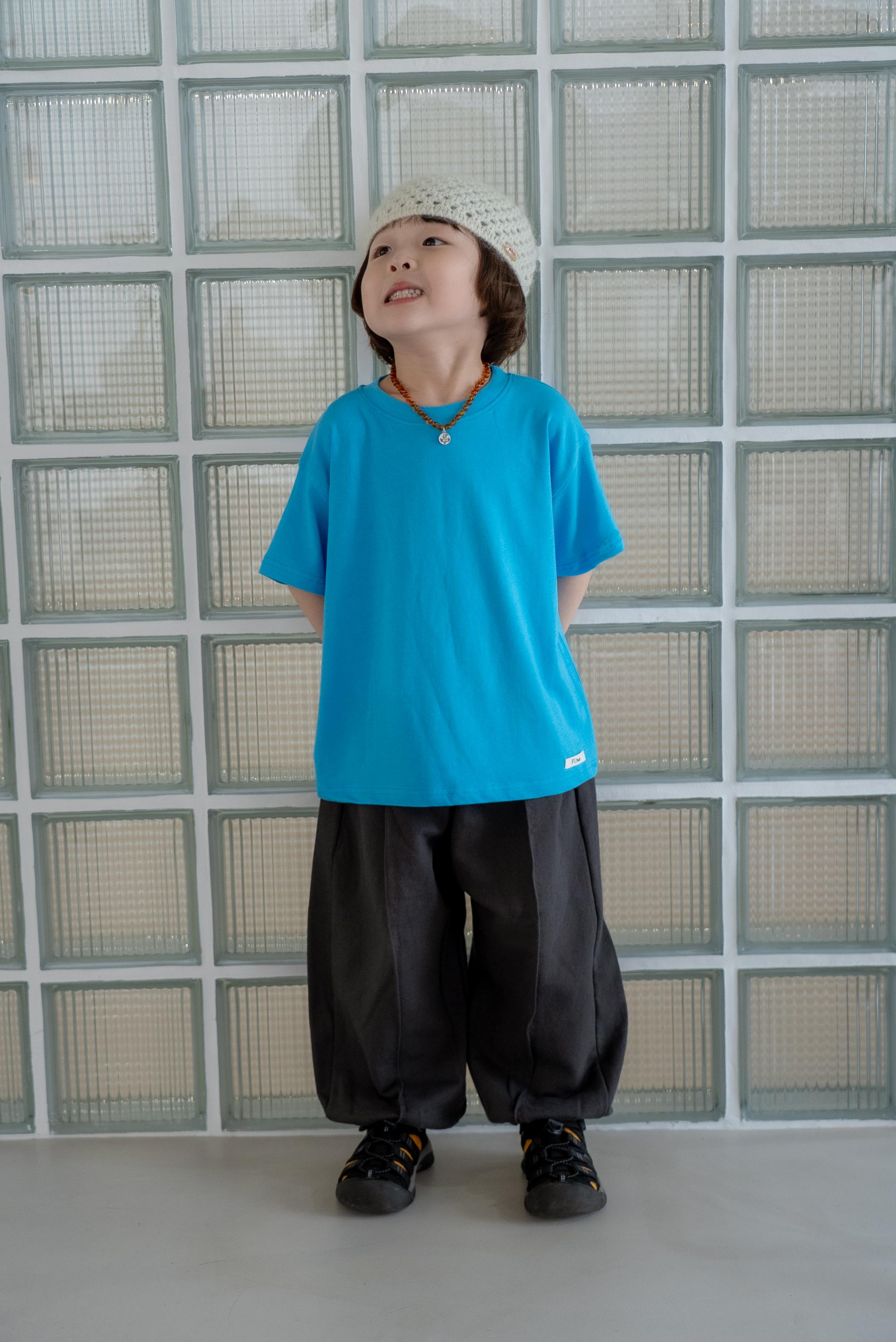 에센셜 T