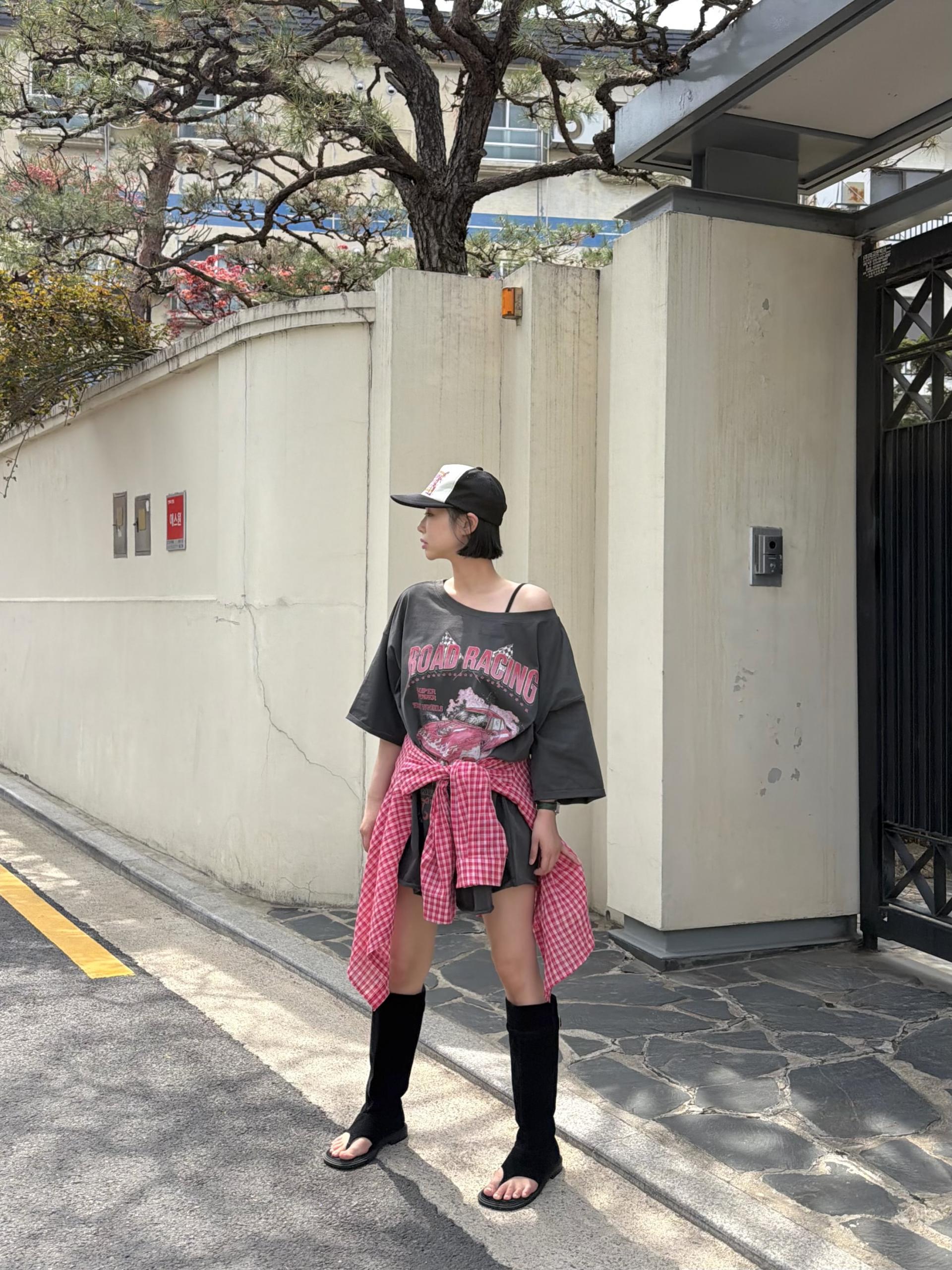 피그레이싱 T
