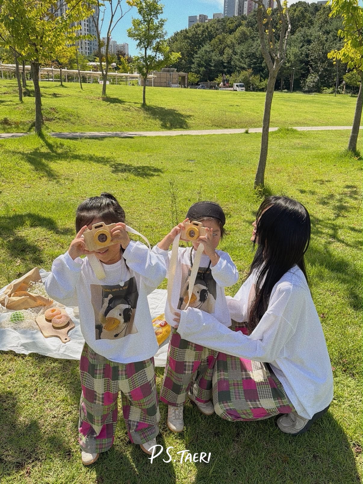 Hello Duck T-shirt (Kids)-White
