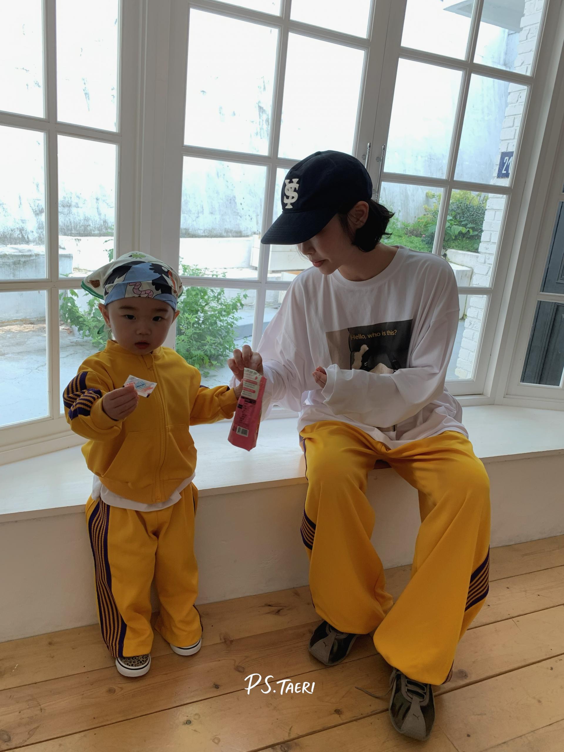 Line Track ZIP-UP (Kids)-Yellow
